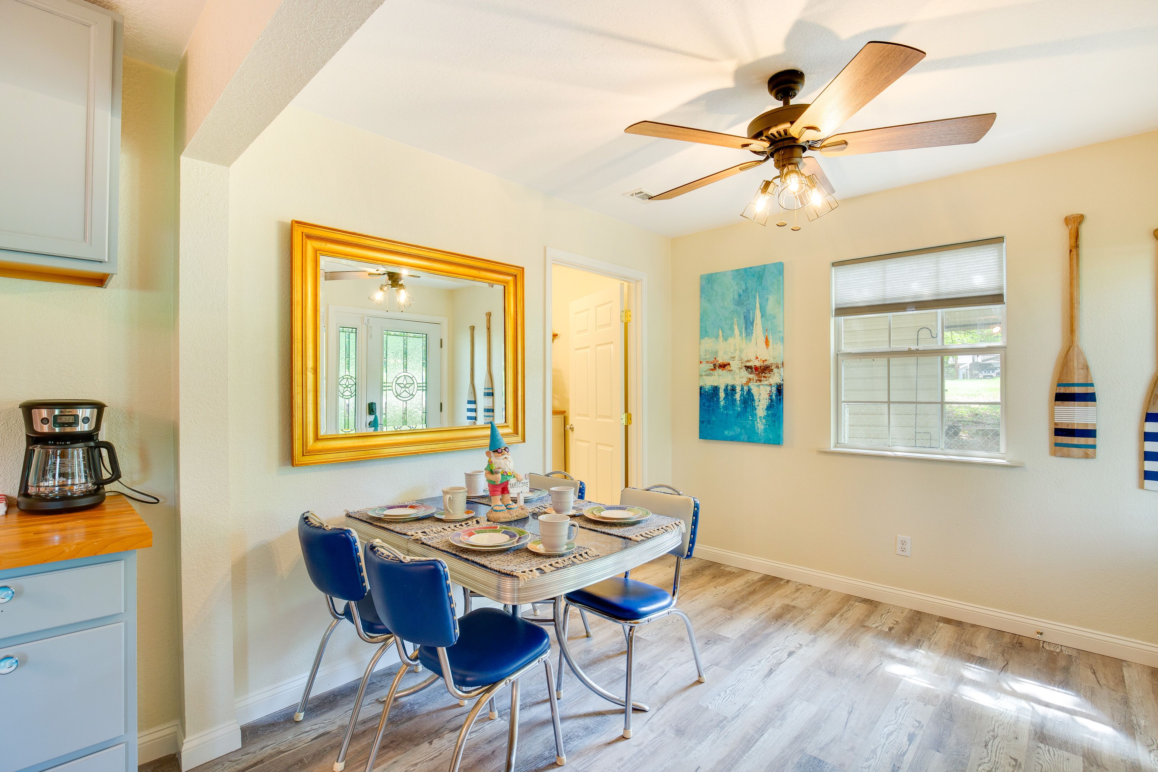 Dining Area | Dining Table | Dishware/Flatware