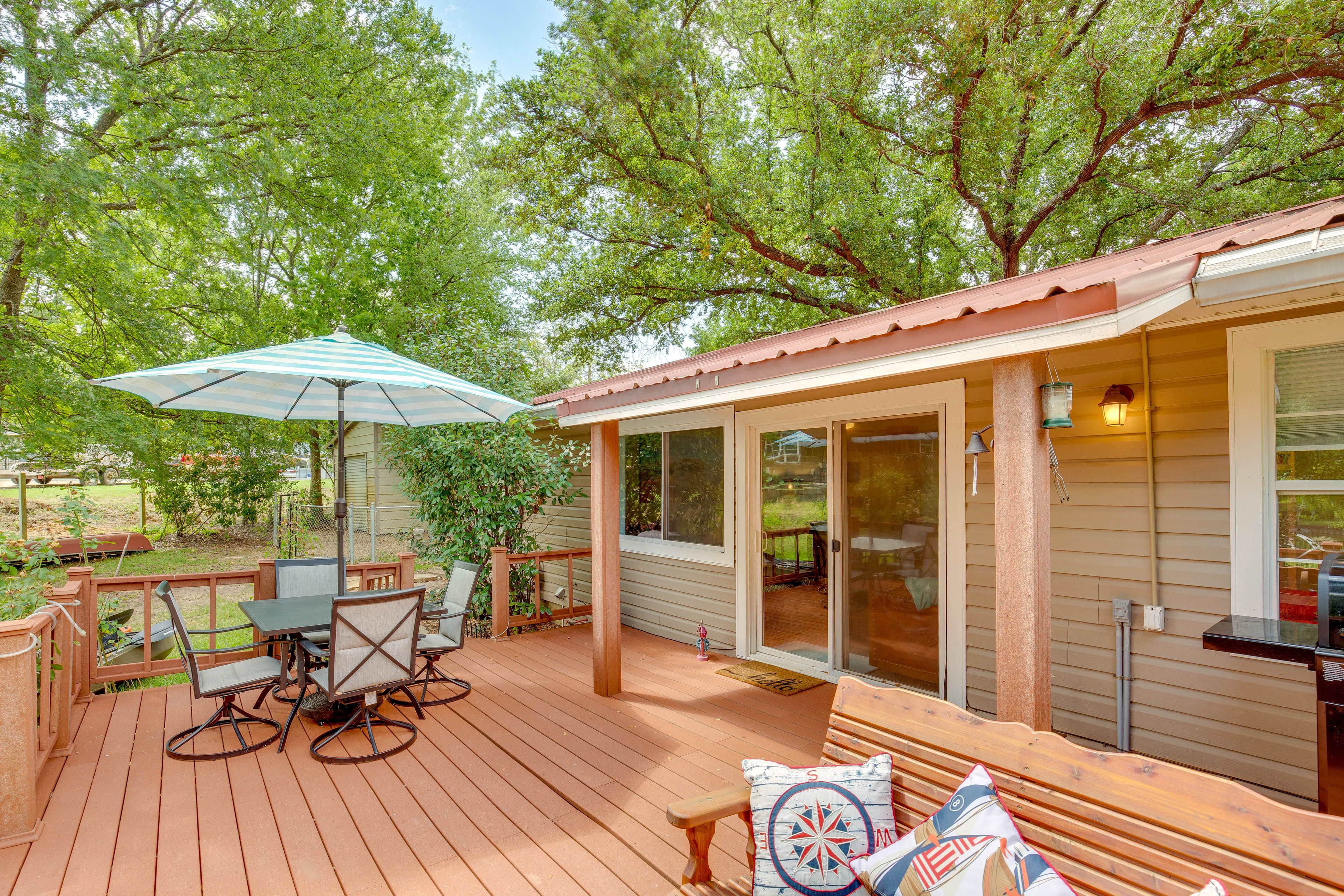 Deck