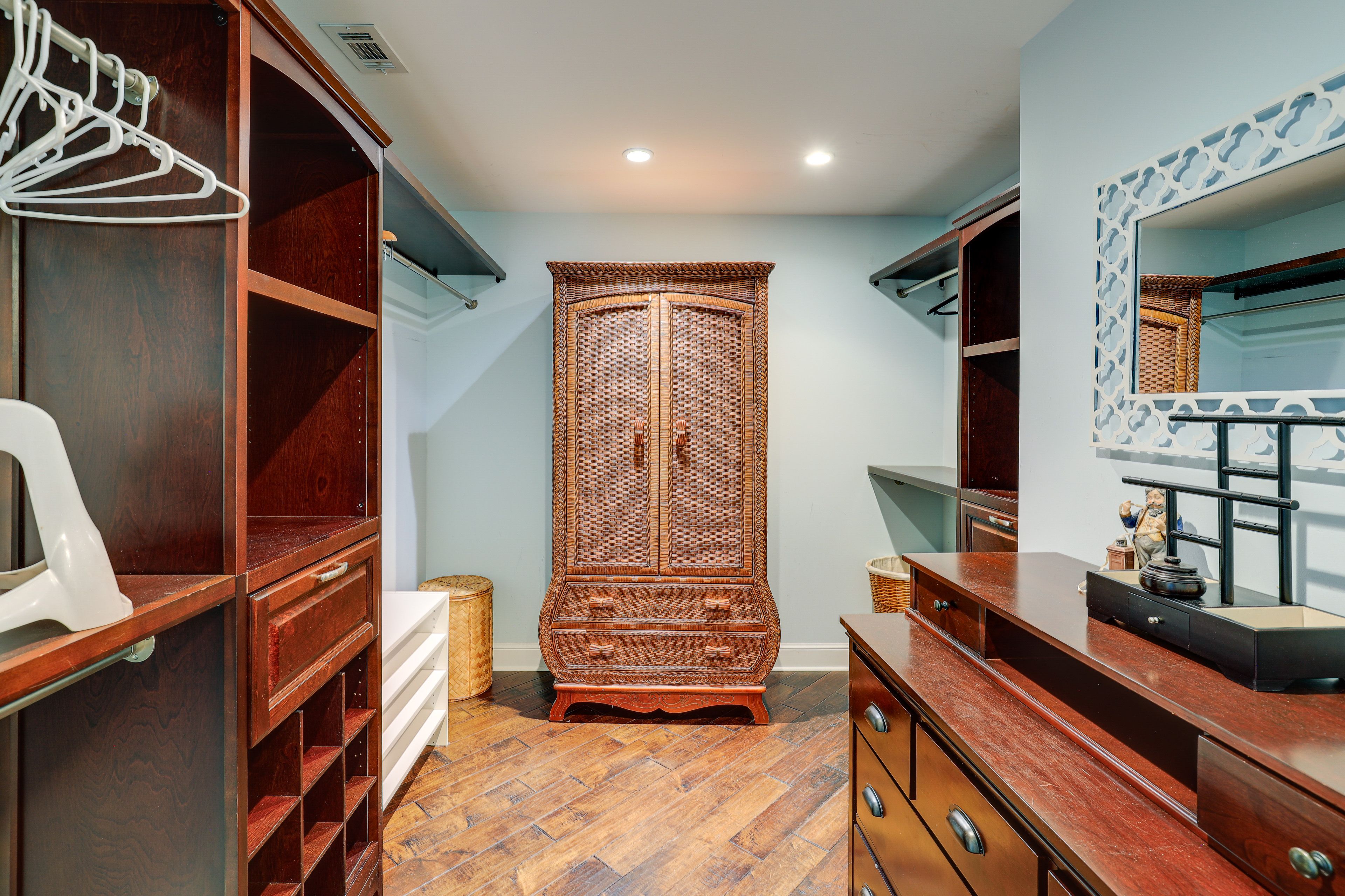 Walk-In Closet