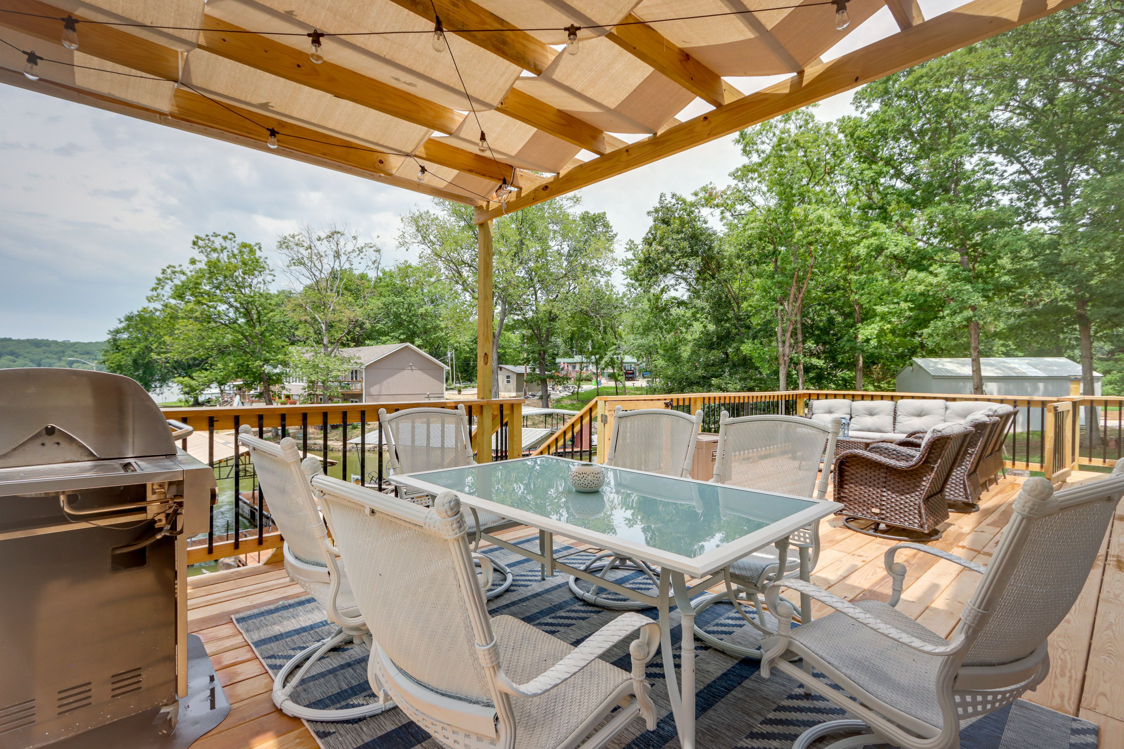 Backyard | Deck | Dock | Hammock