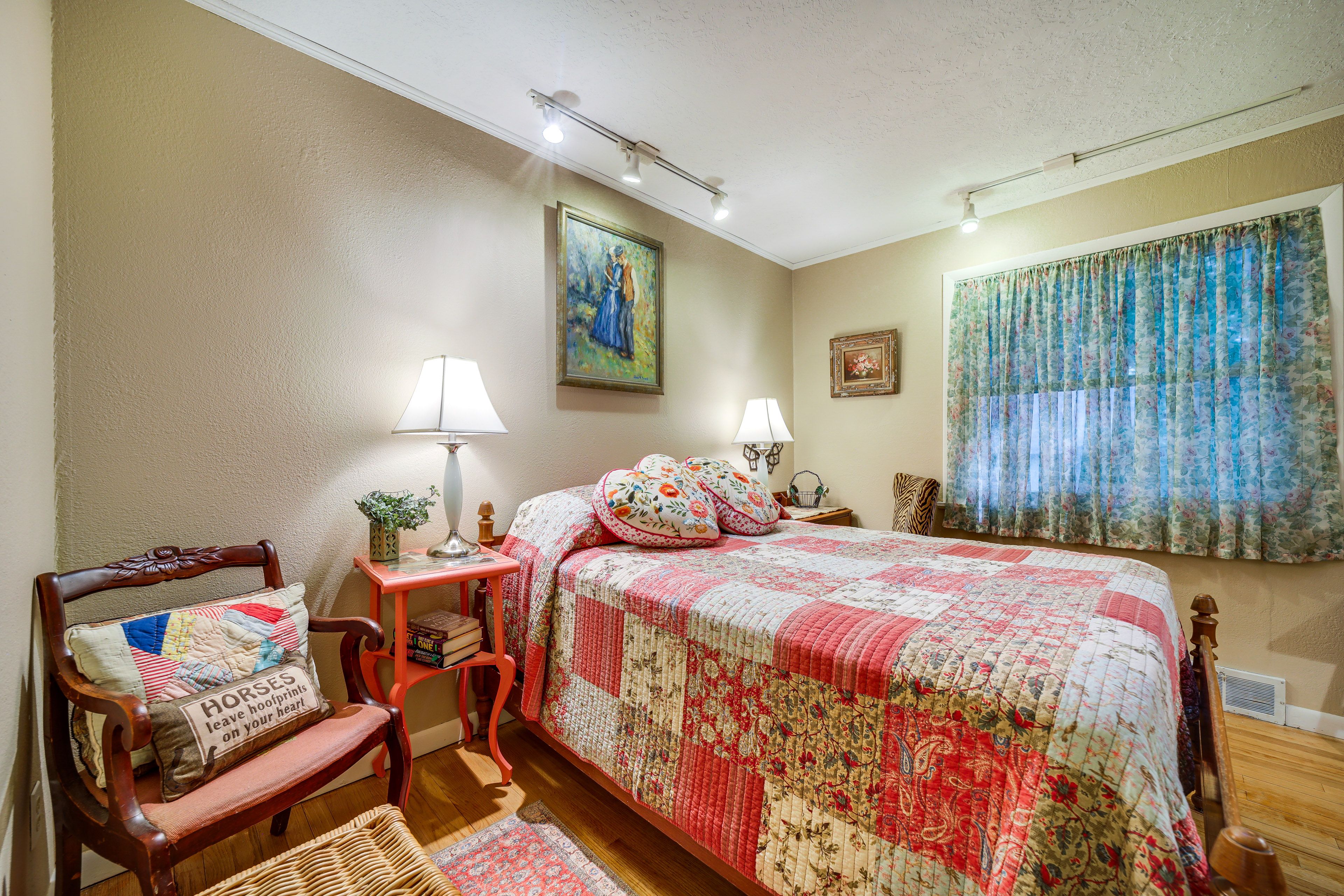 Bedroom 2 | Full Bed