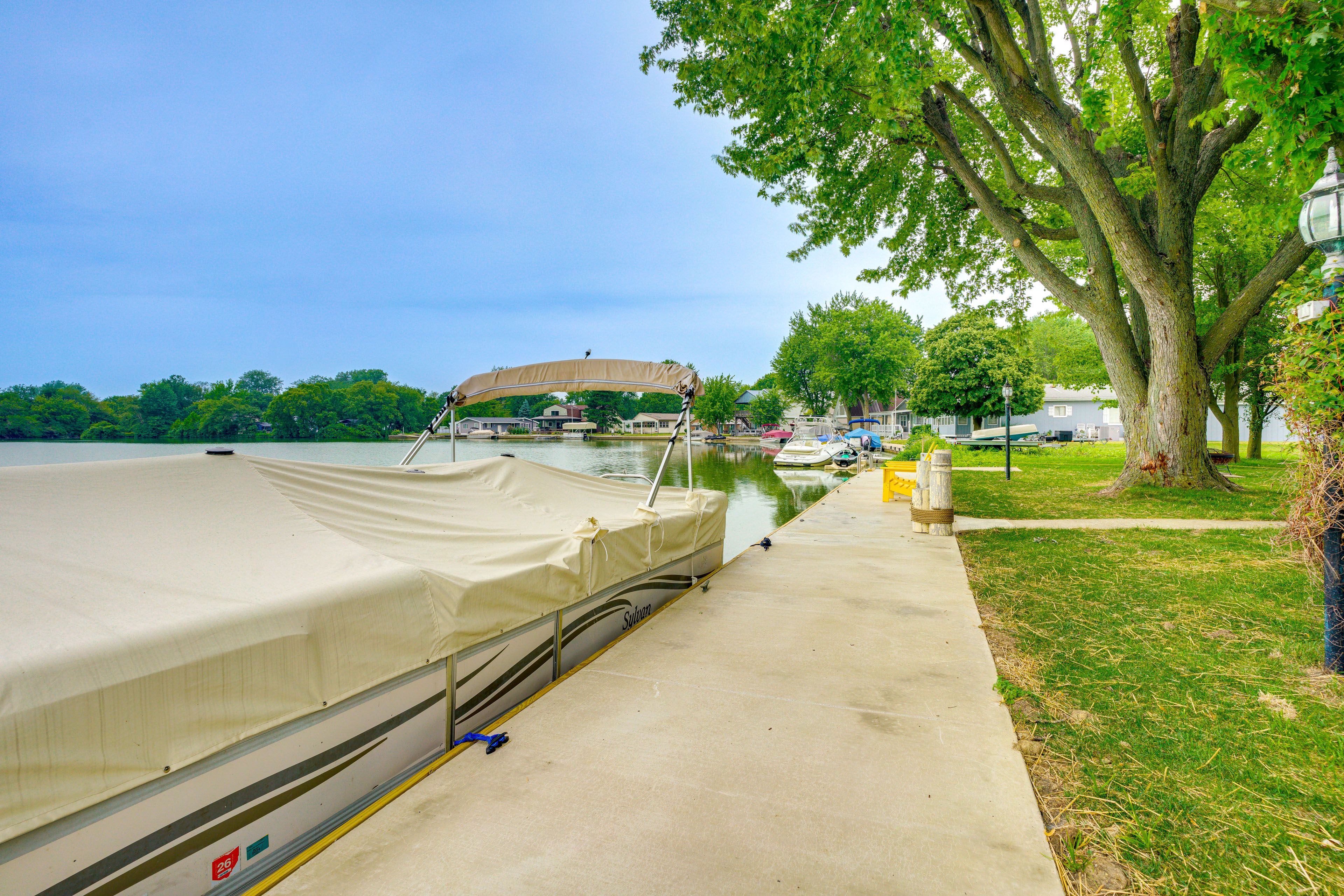 Lake Access | Boat Dock