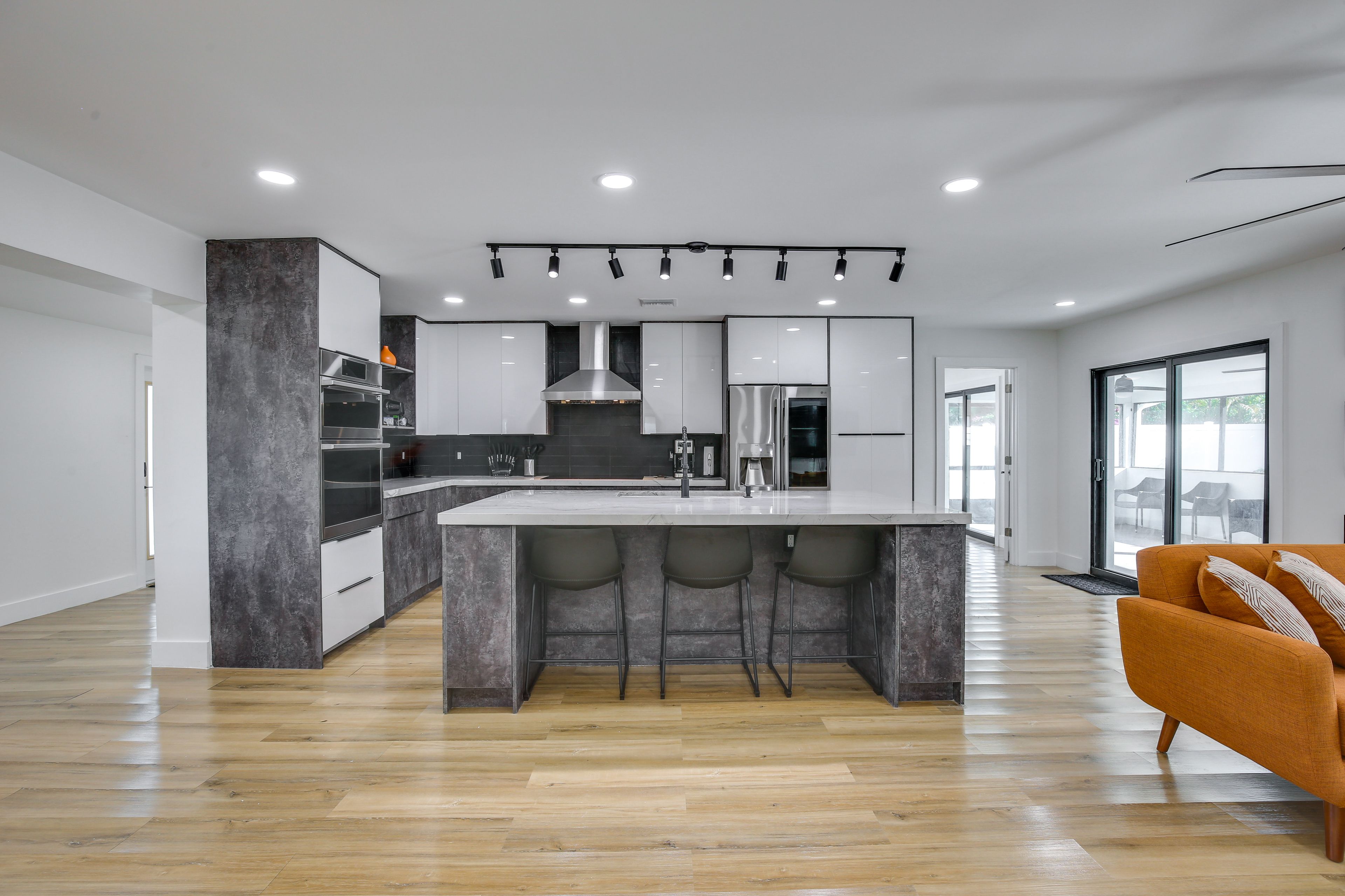 Breakfast Bar
