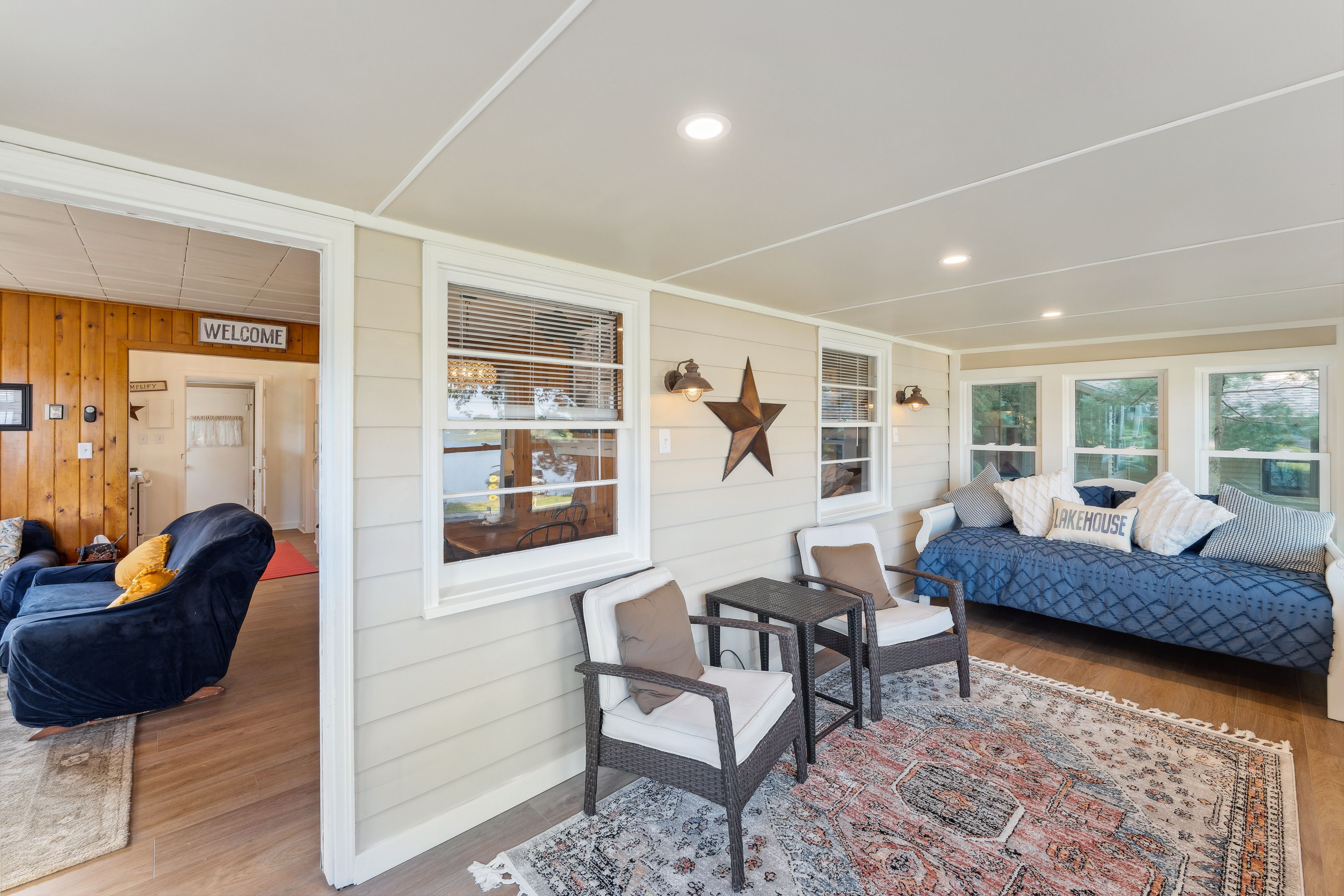 Sunroom | Twin Daybed