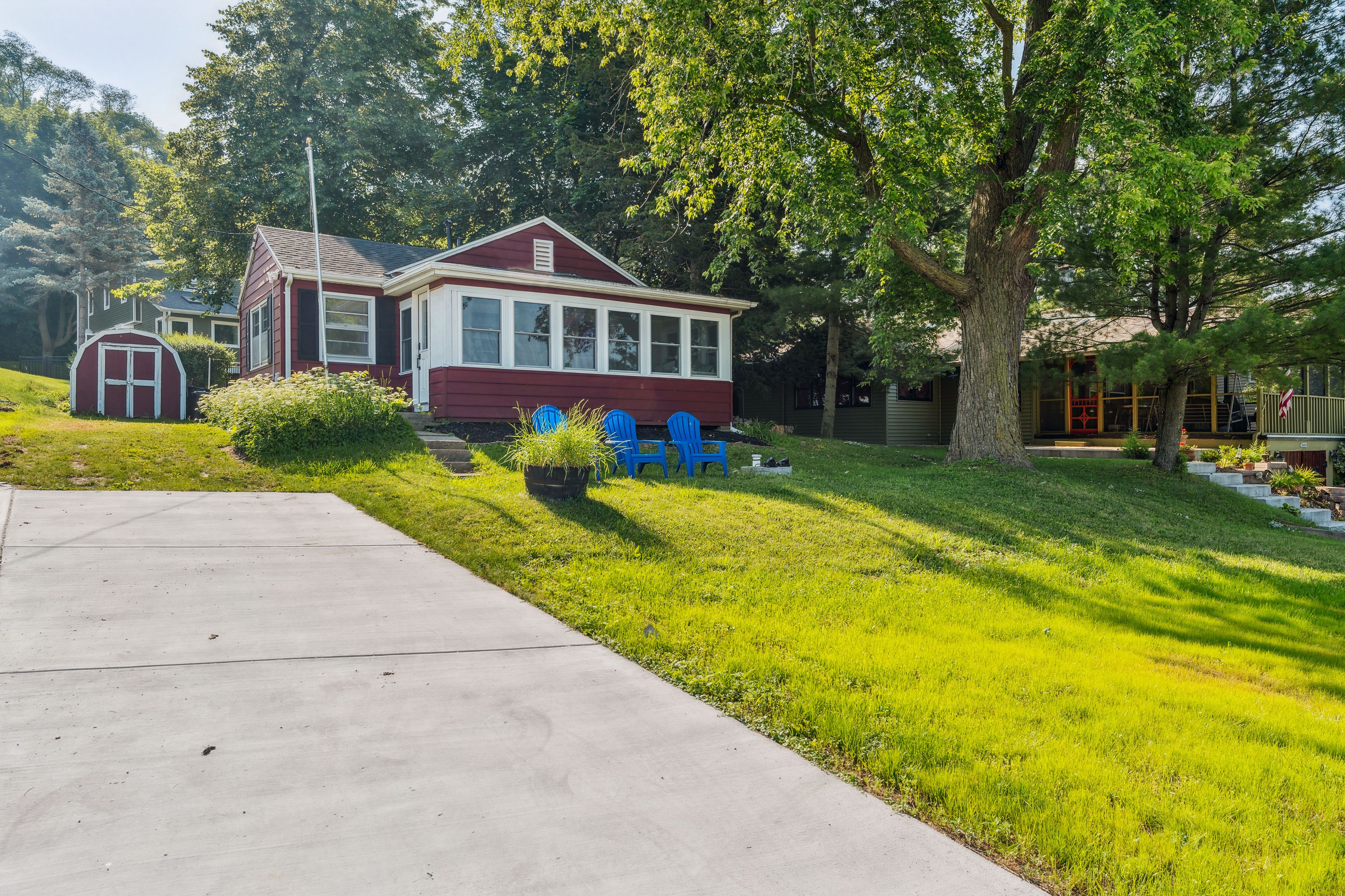 Delavan Vacation Rental | 2BR | 1BA | 800 Sq Ft | Step-Free Access