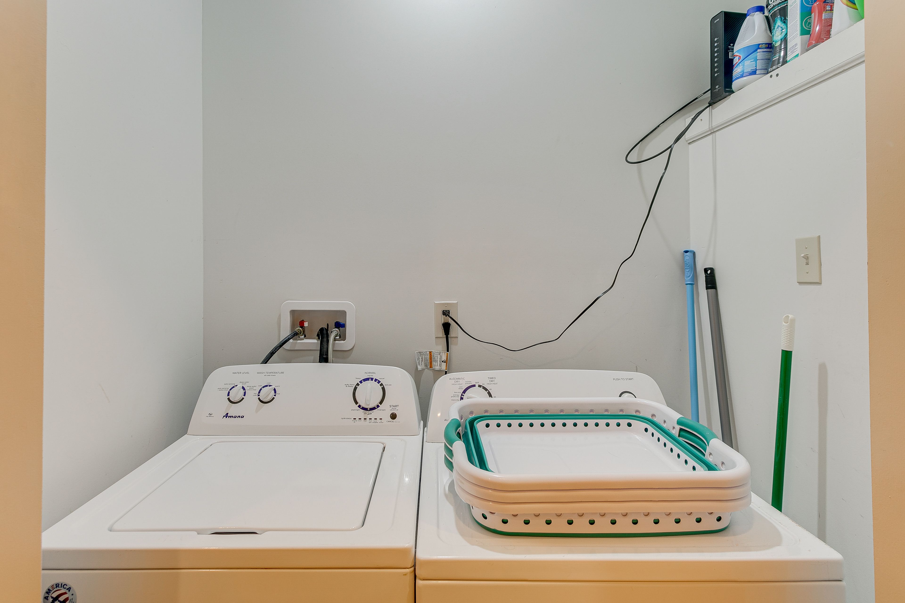 Washer & Dryer