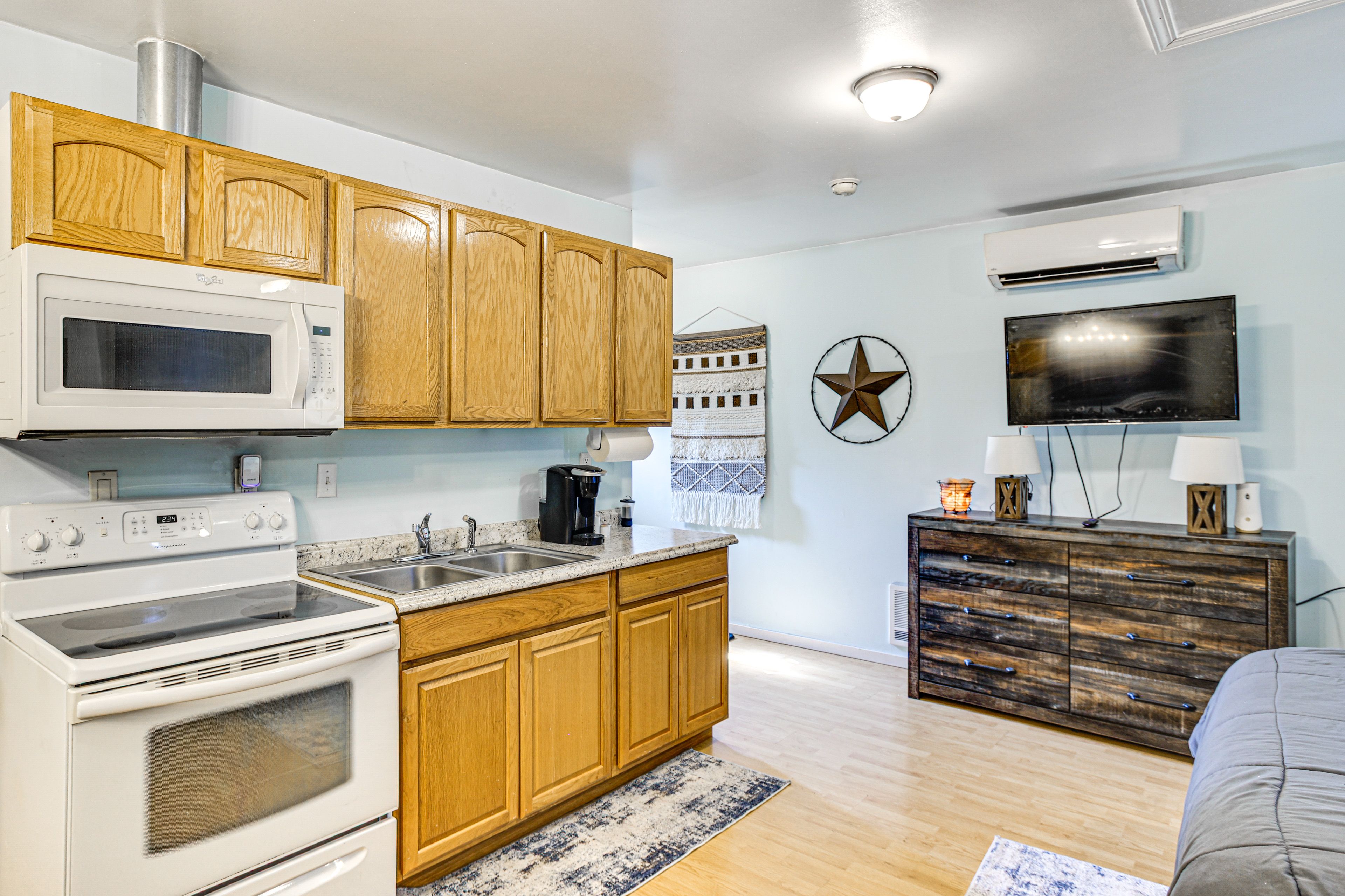 Kitchenette