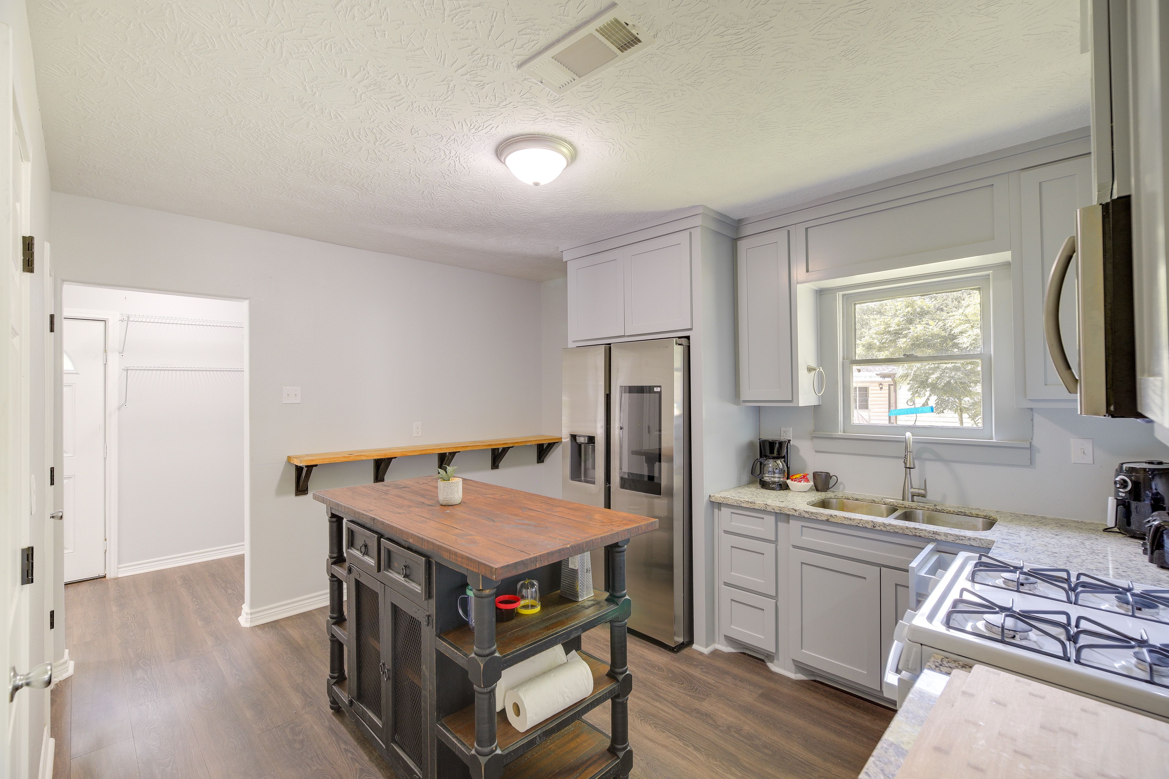 Kitchen | Cooking Basics | Ice Maker | Water Filter