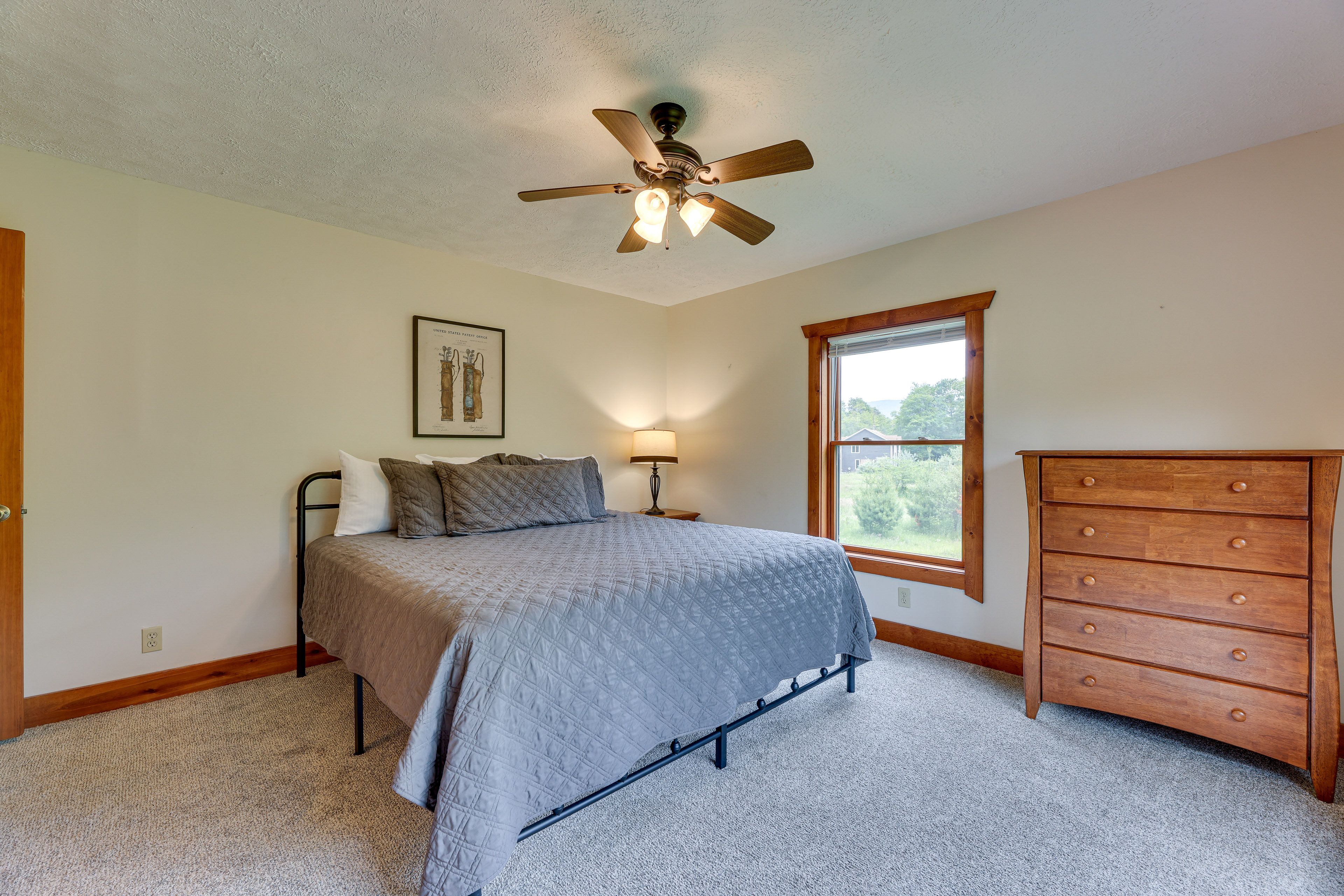 Bedroom 3 | King Bed | 2nd Floor | En-Suite Bathroom