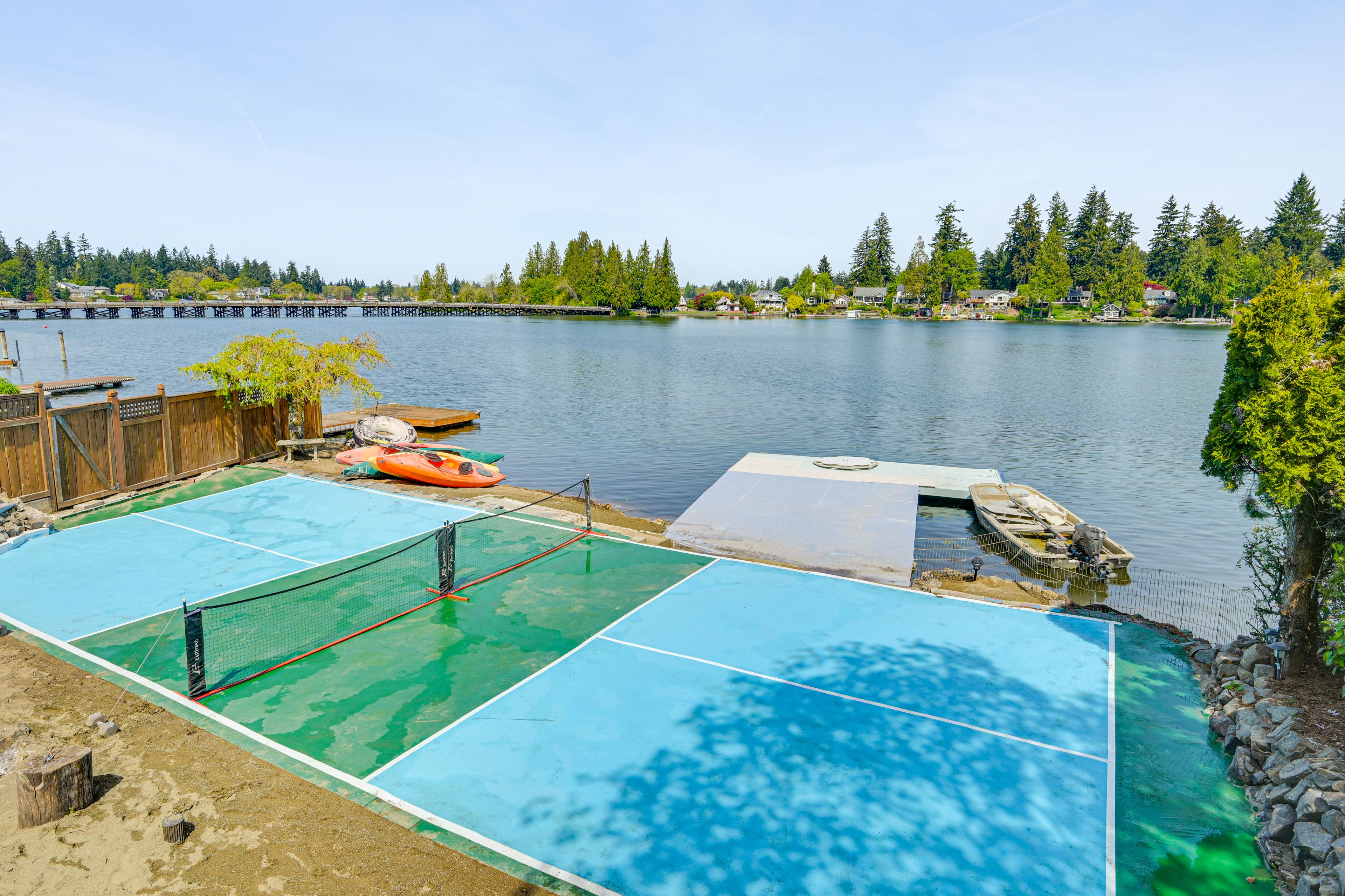 Tacoma Vacation Rental | 1,692 Sq Ft | 3BR | 2BA | Stairs Required