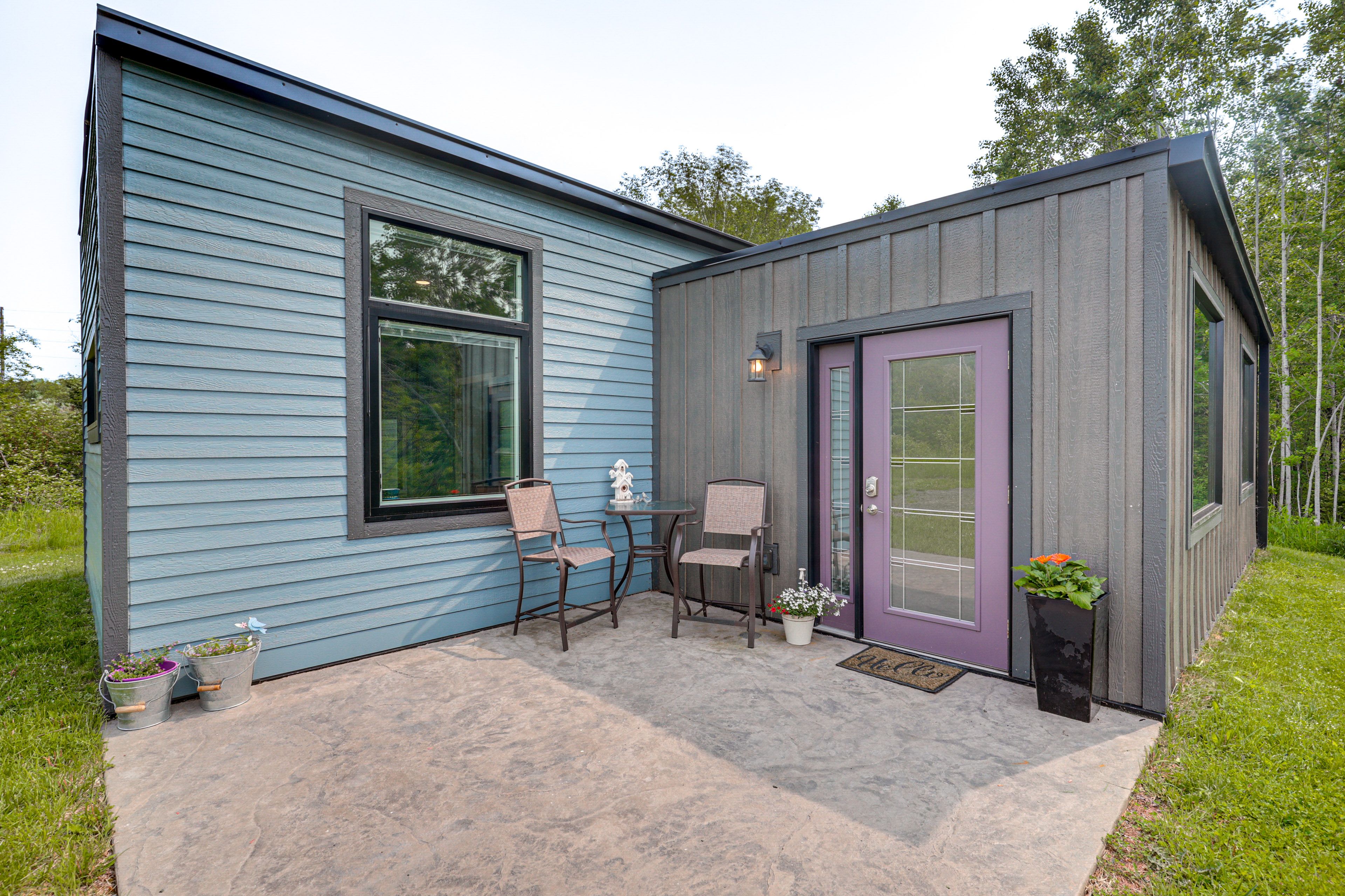 Property Exterior | Single-Story Home