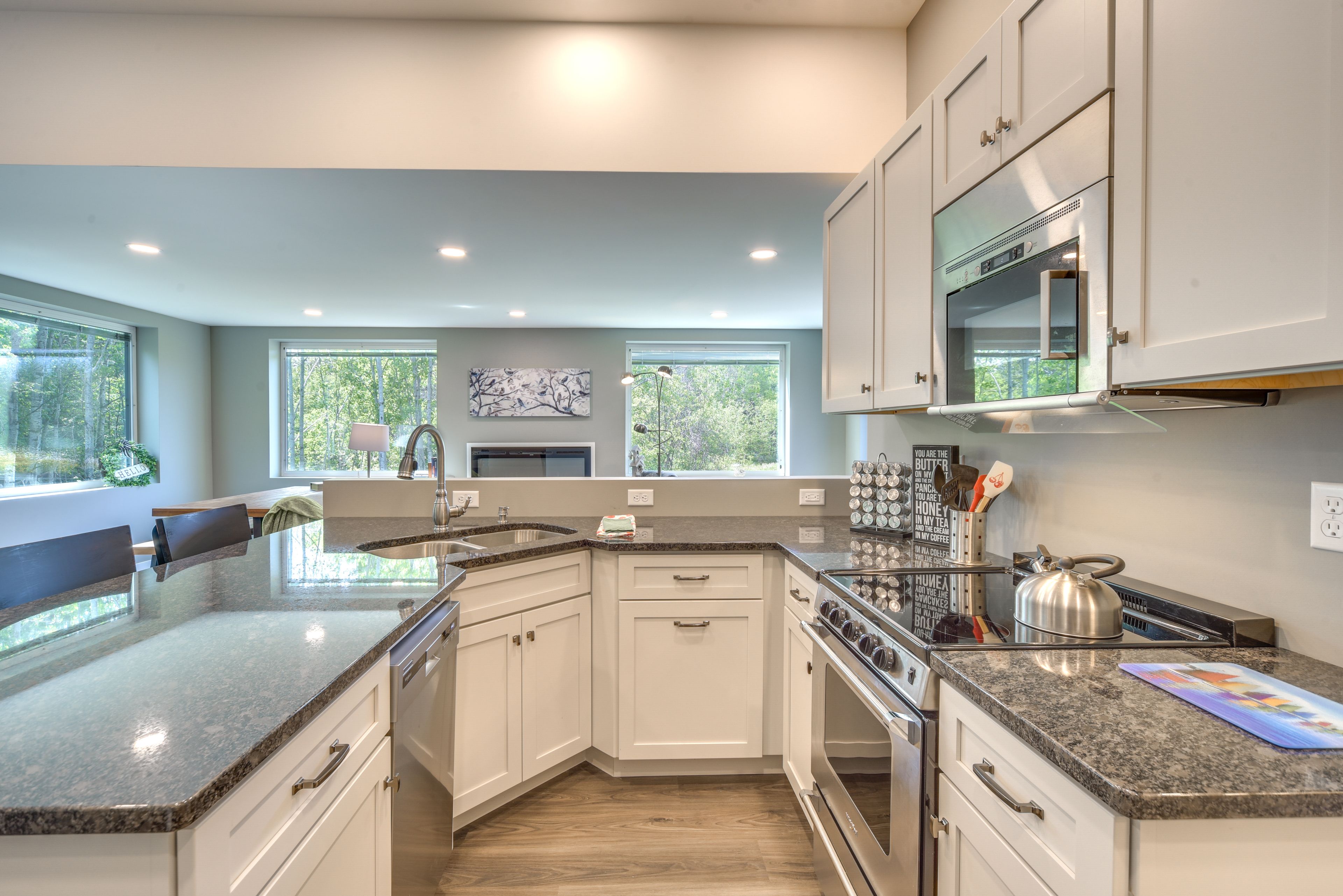 Kitchen | Dishwasher | Drip Coffee Maker