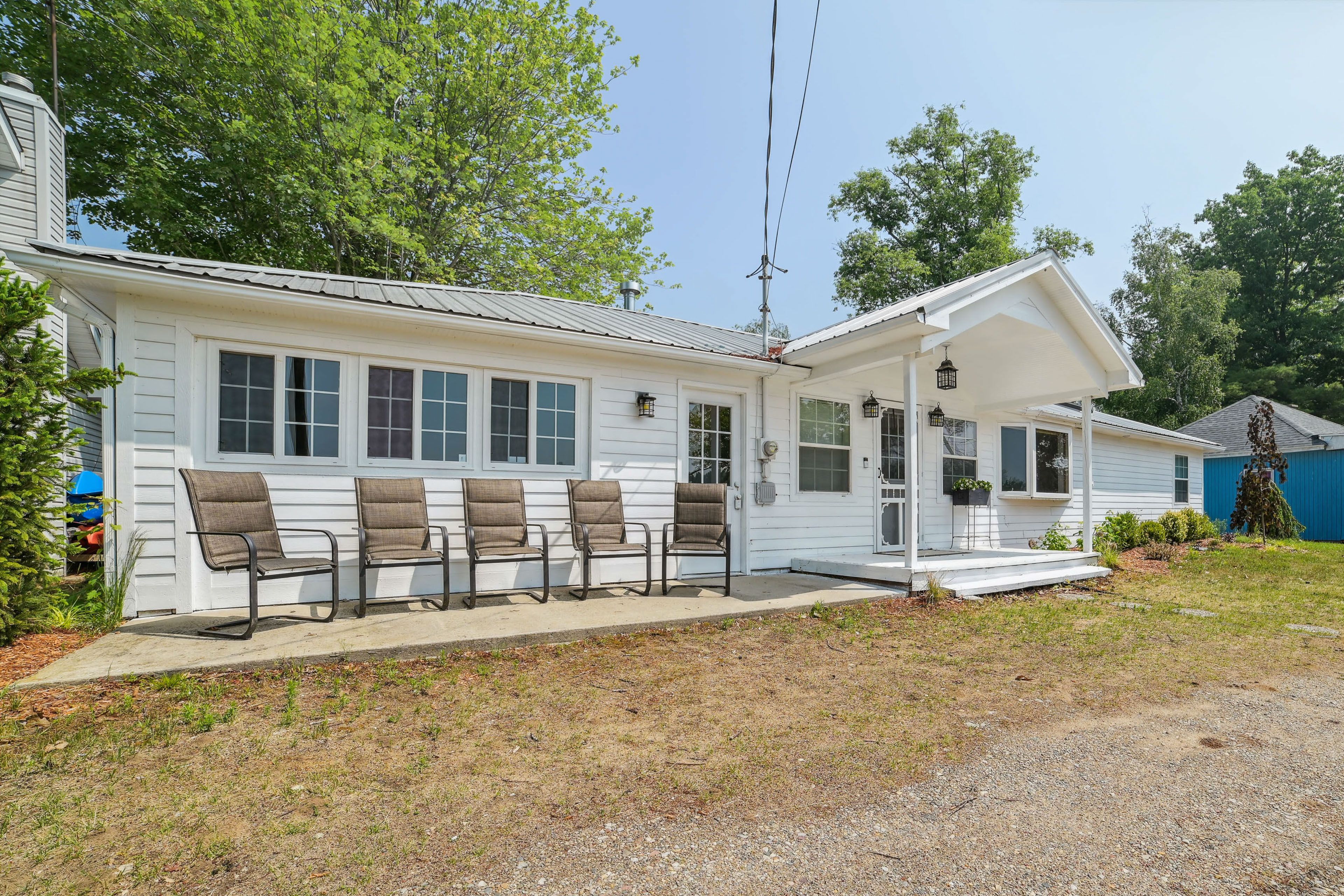 Cottage Exterior | Furnished Porch