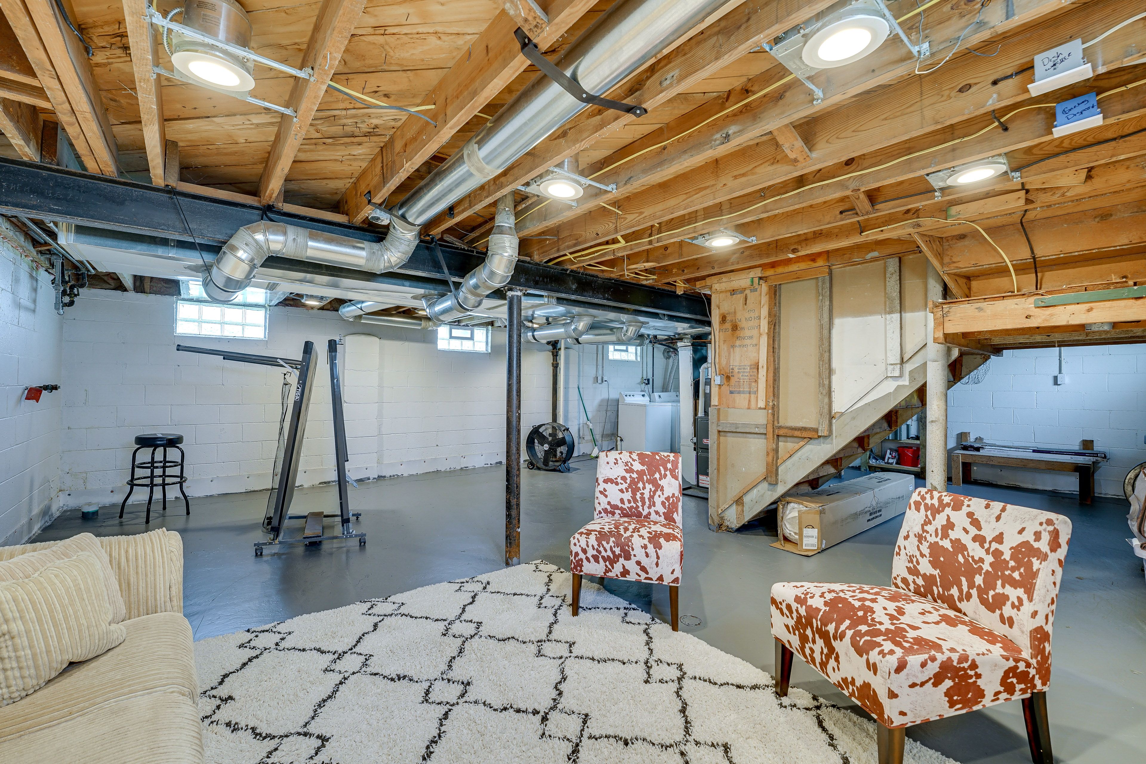 Seating | Ping Pong Table