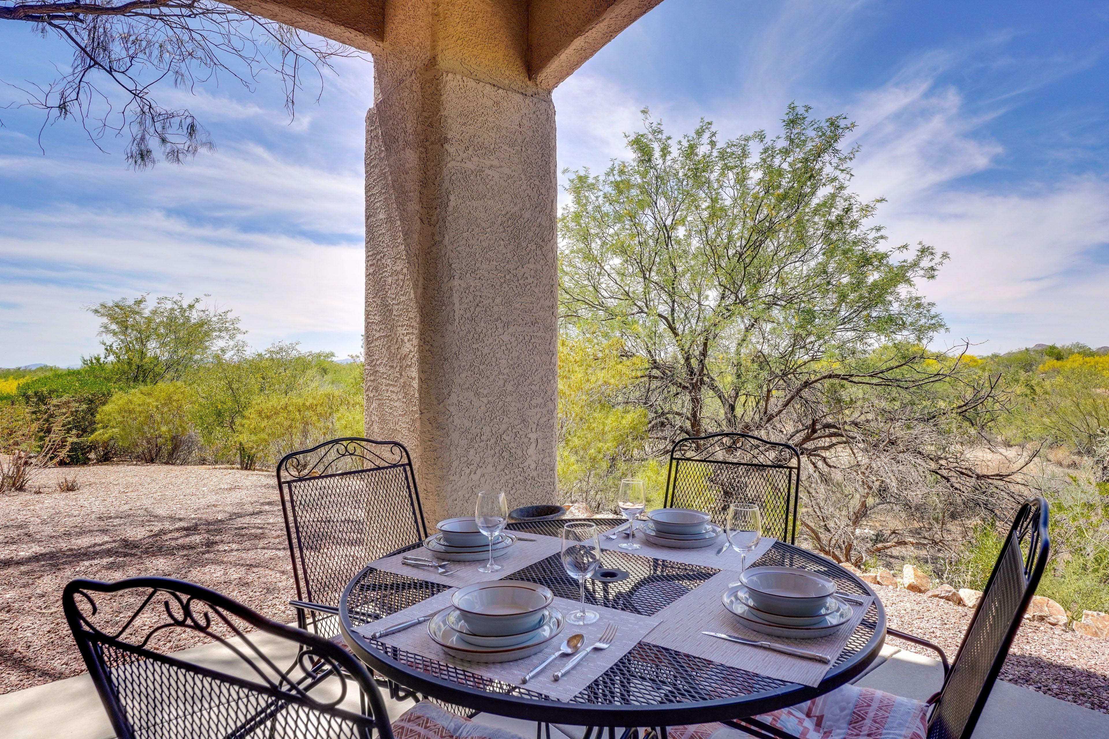 Covered Patio | Dining Area | Desert & Mountain Views