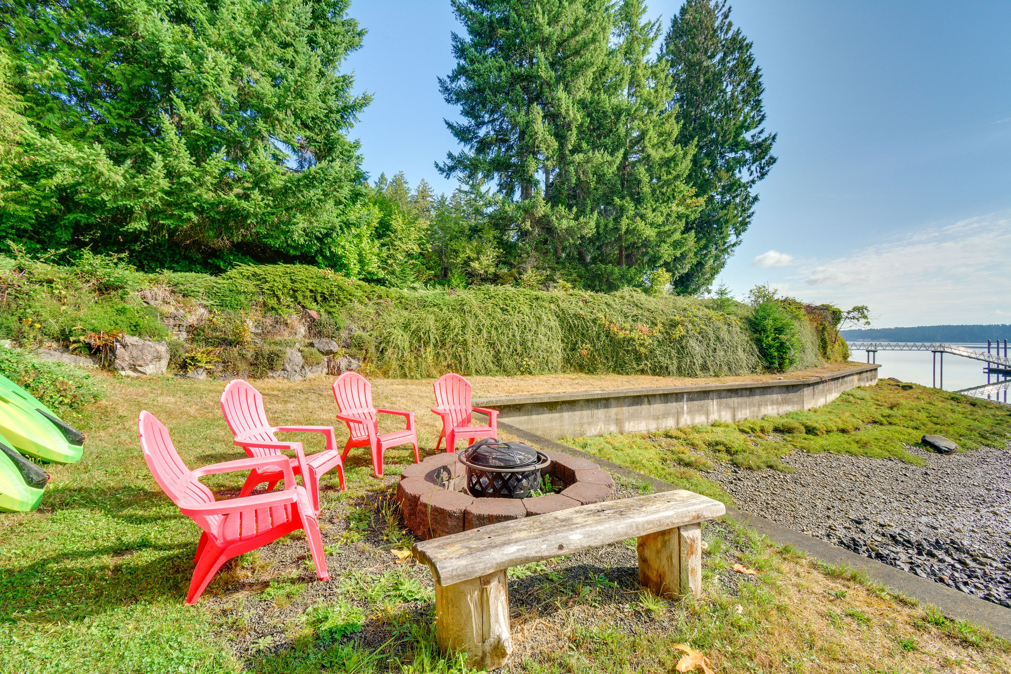 Private Beach | Fire Pit