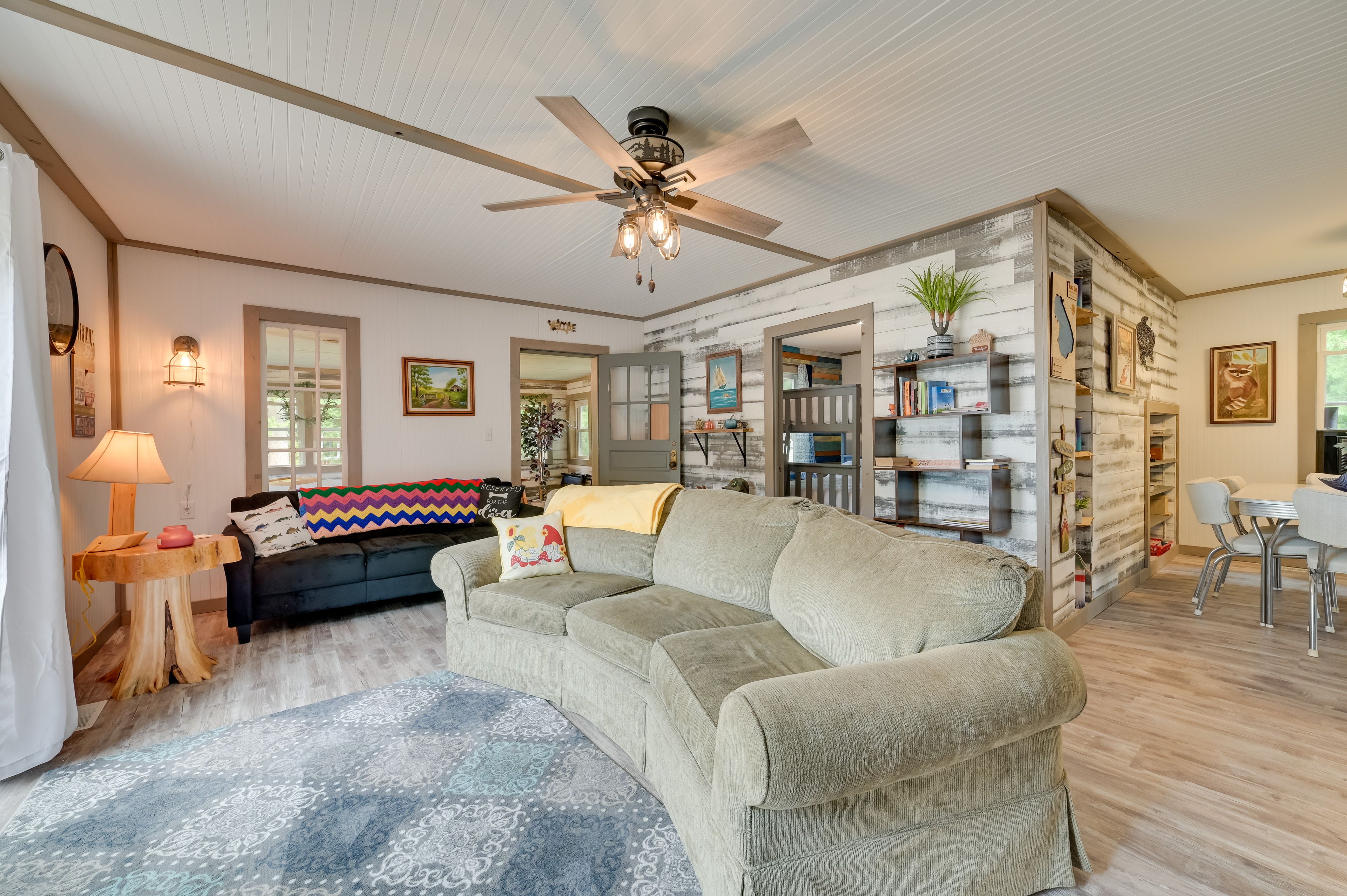 Living Room | Flat-Screen TV | Window A/C Unit  | Free WiFi | Board Games