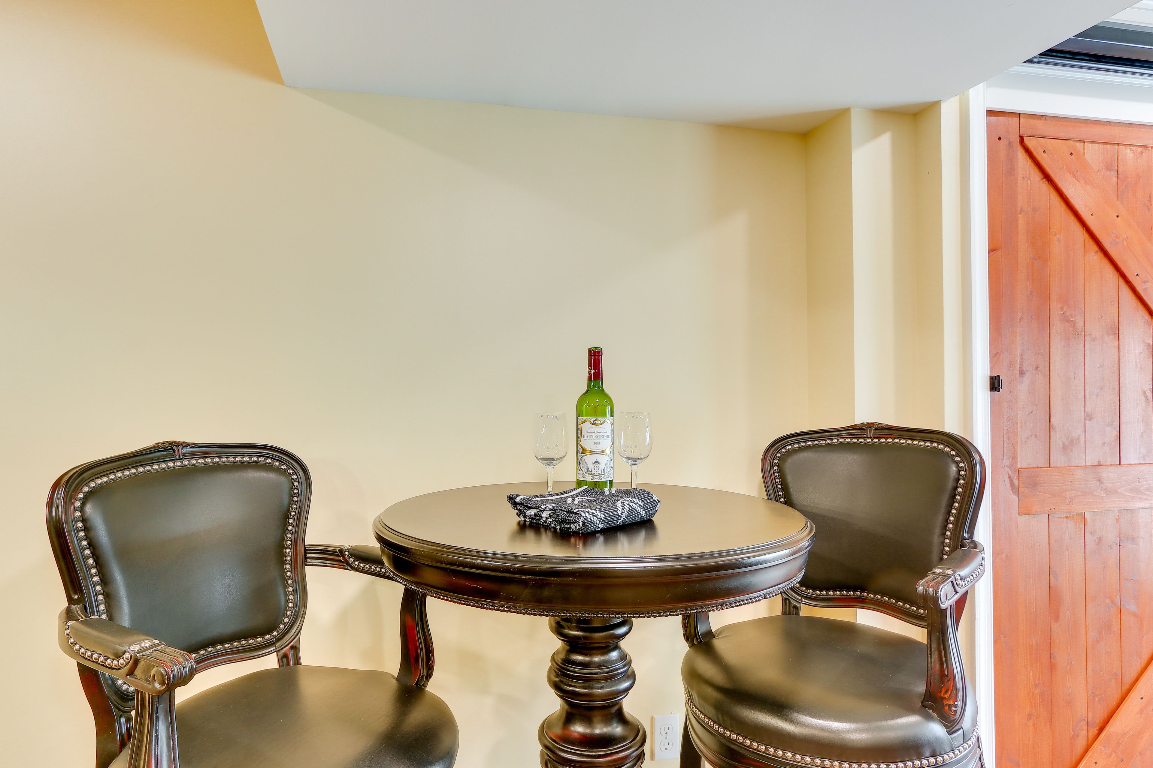 Dining Area | Wine Fridge & Wine Glasses