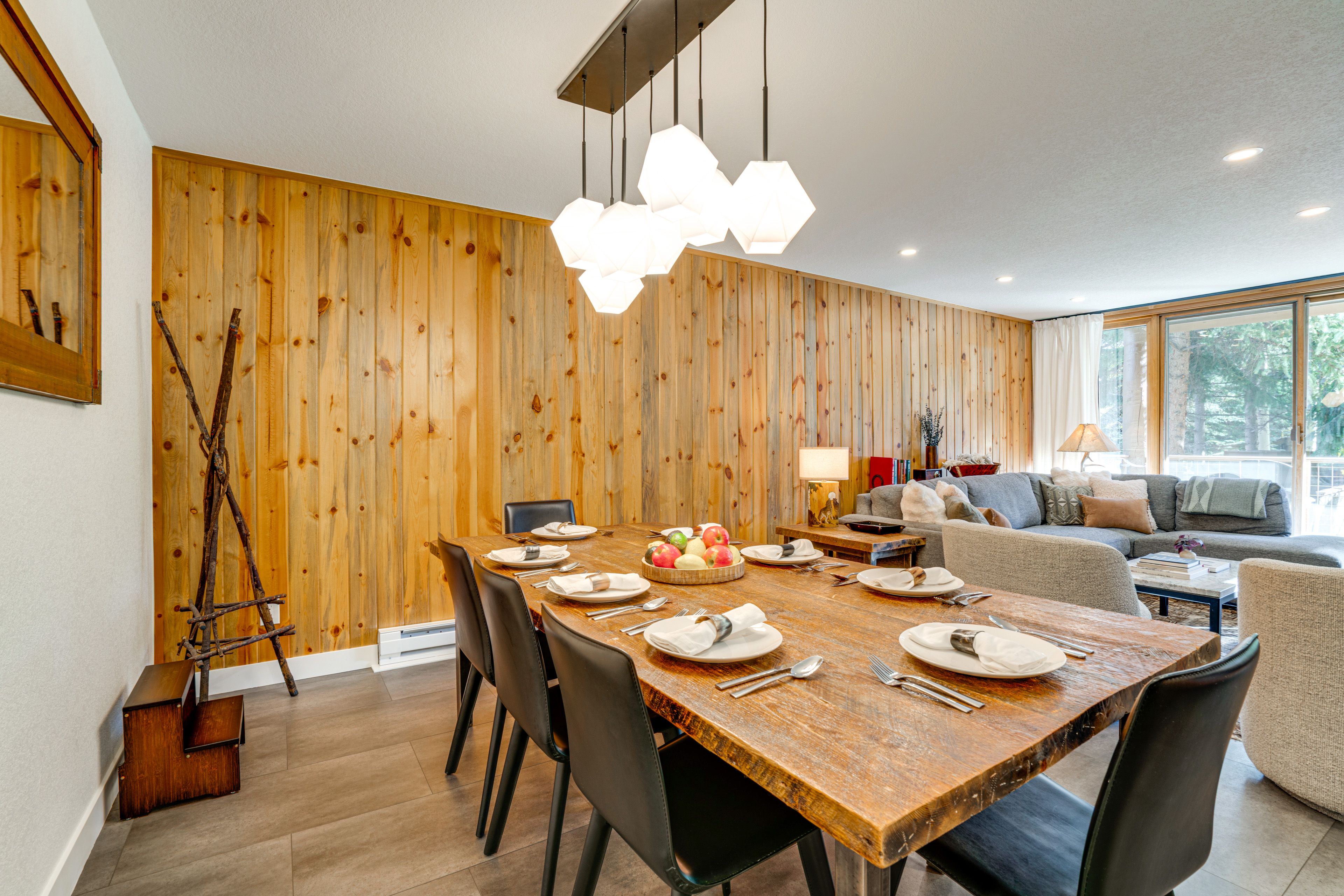 Dining Area | Wood-Burning Fireplace