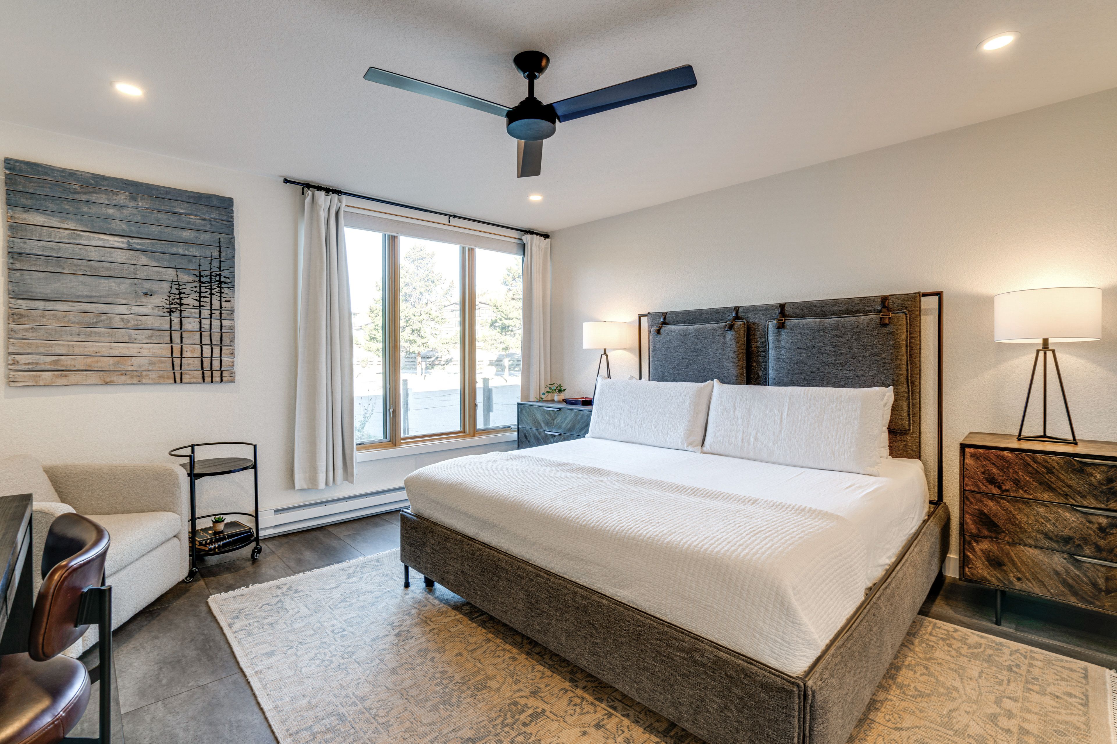 Bedroom 1 | King Bed | En-Suite Bathroom | Ceiling Fan