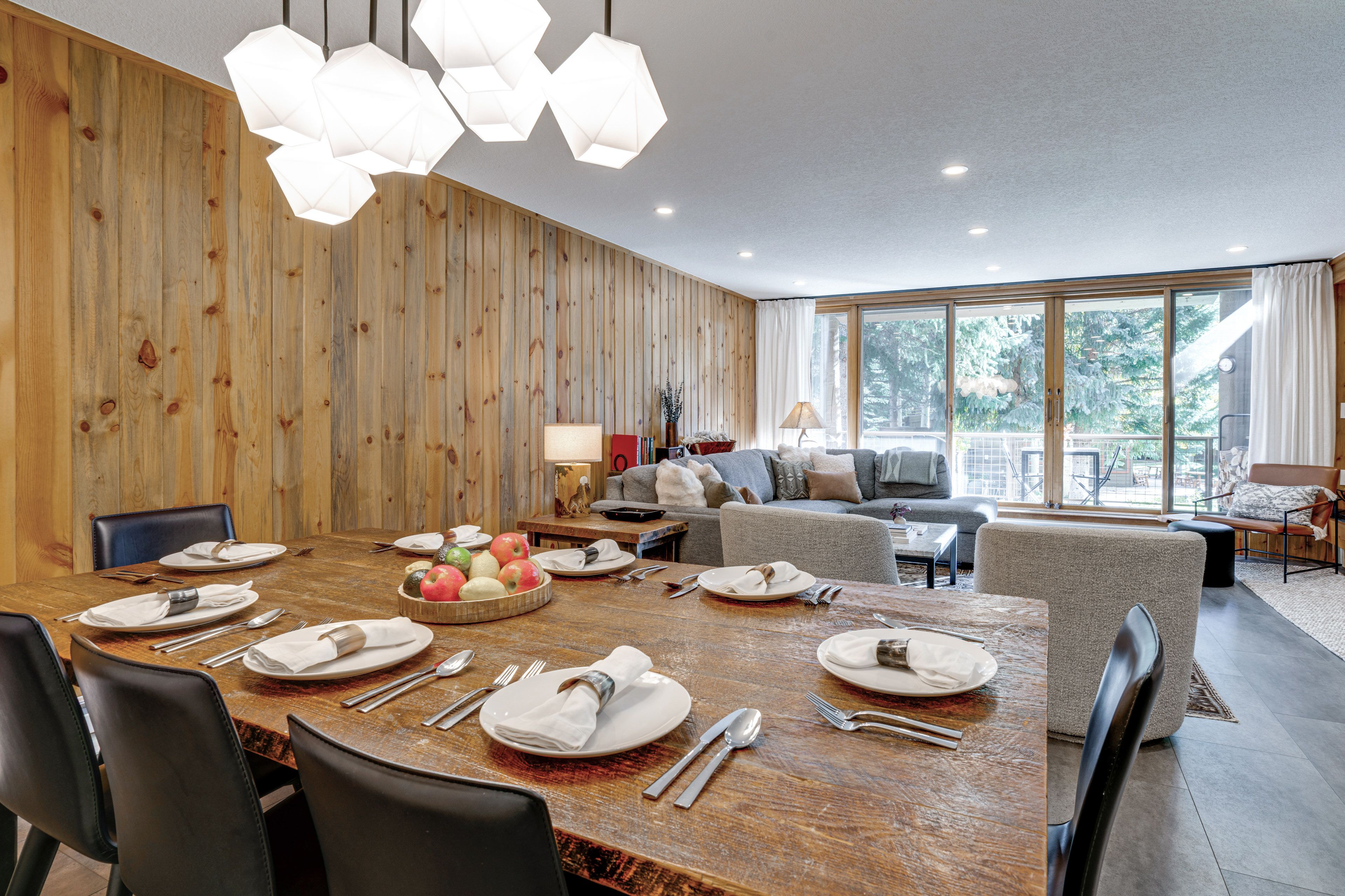 Dining Area | Wood-Burning Fireplace
