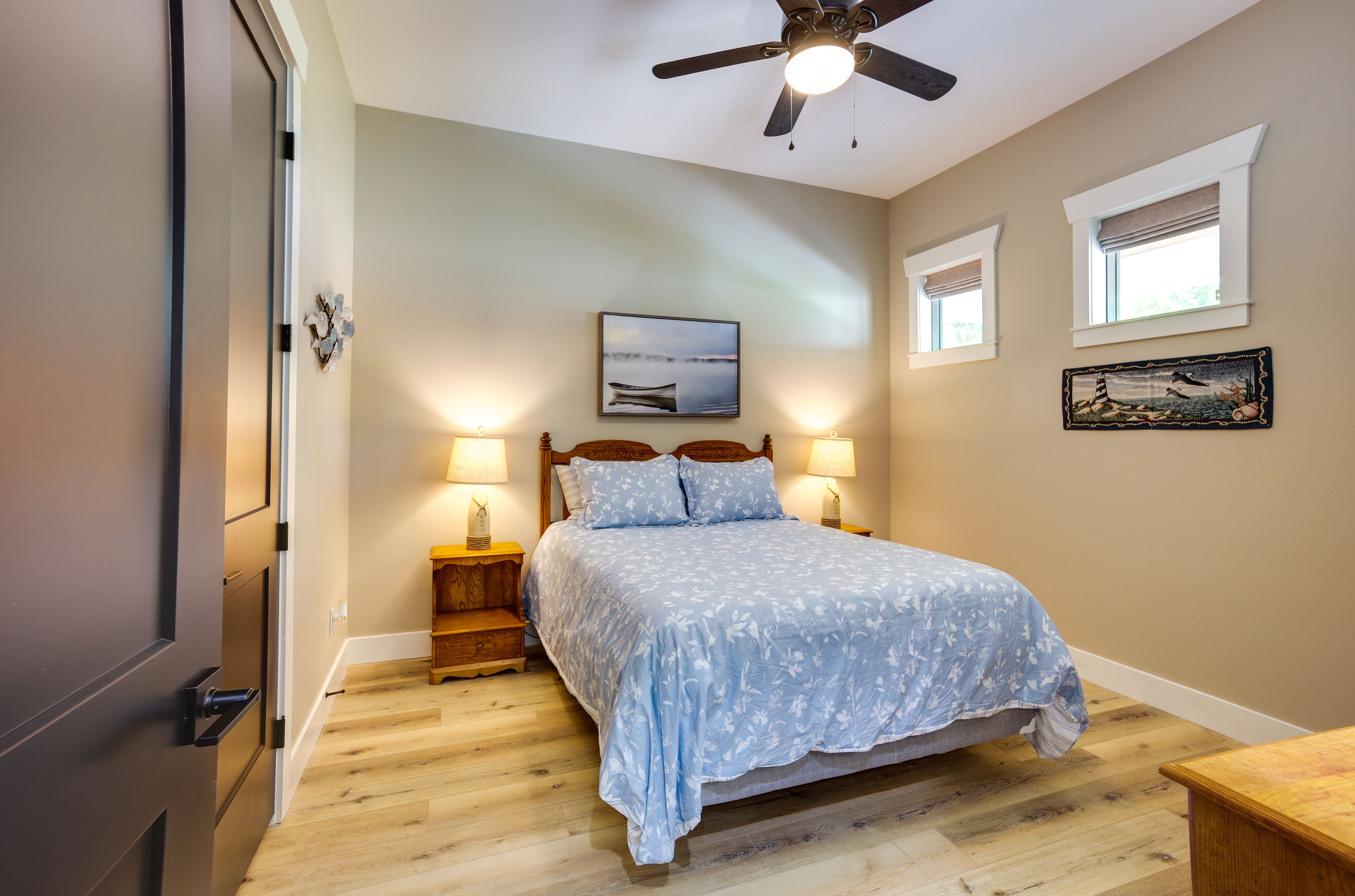 Bedroom 3 | Queen Bed
