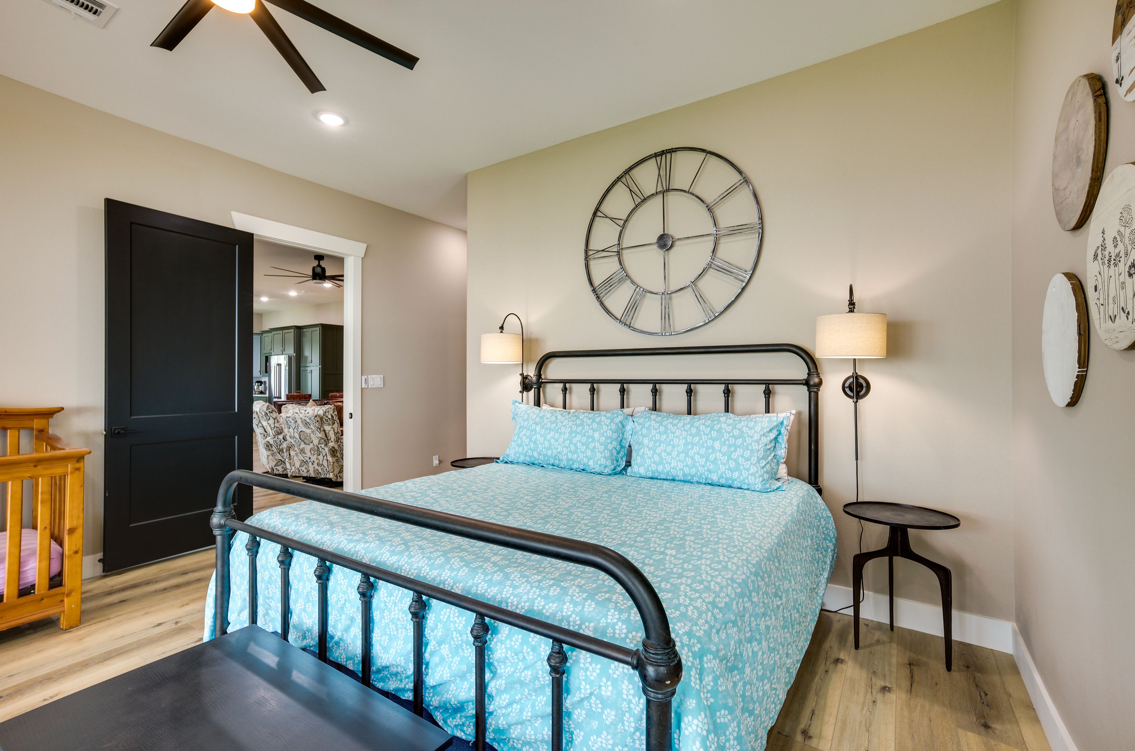Bedroom 1 | King Bed | Crib | Linens Provided