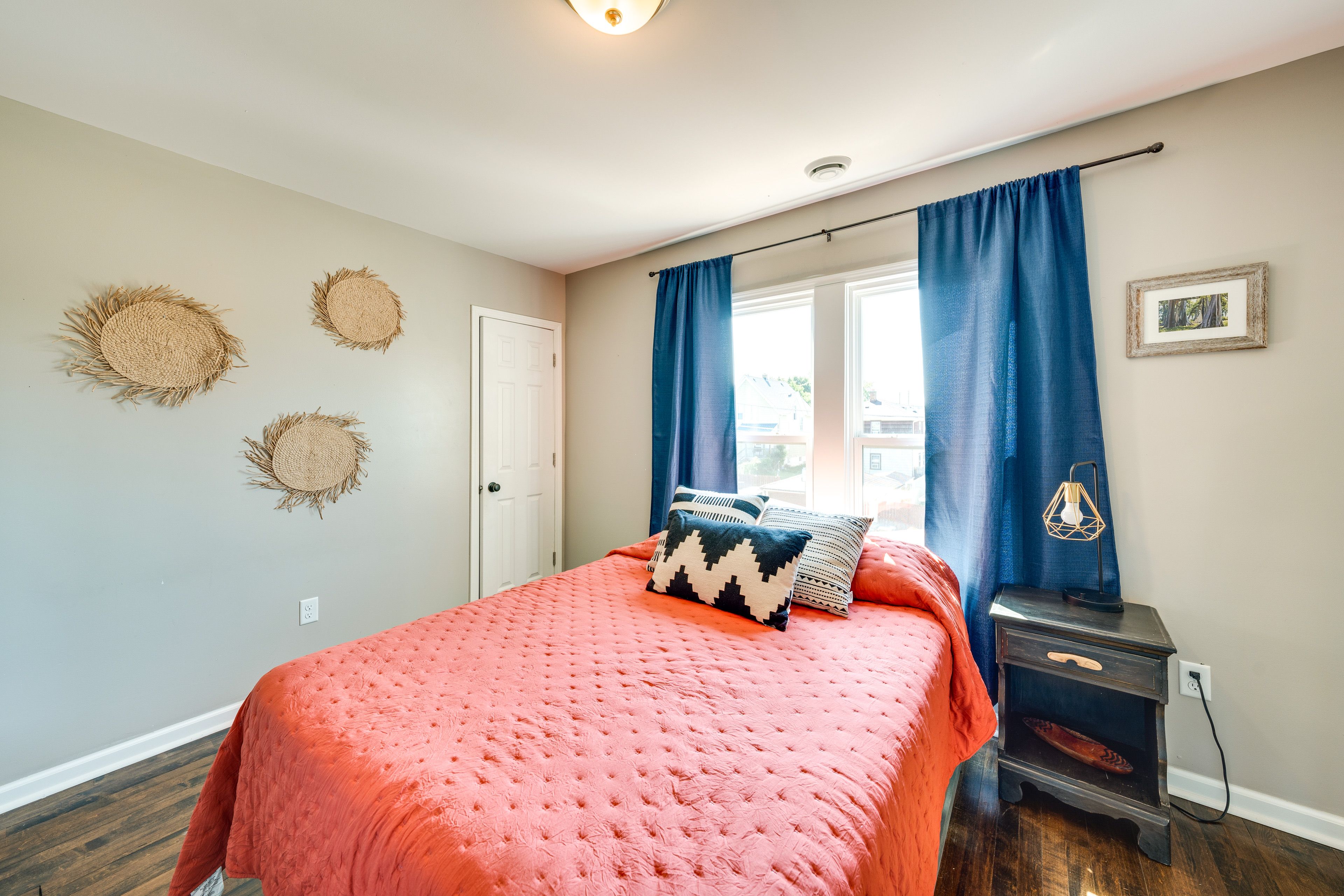 Bedroom 3 | Queen Bed