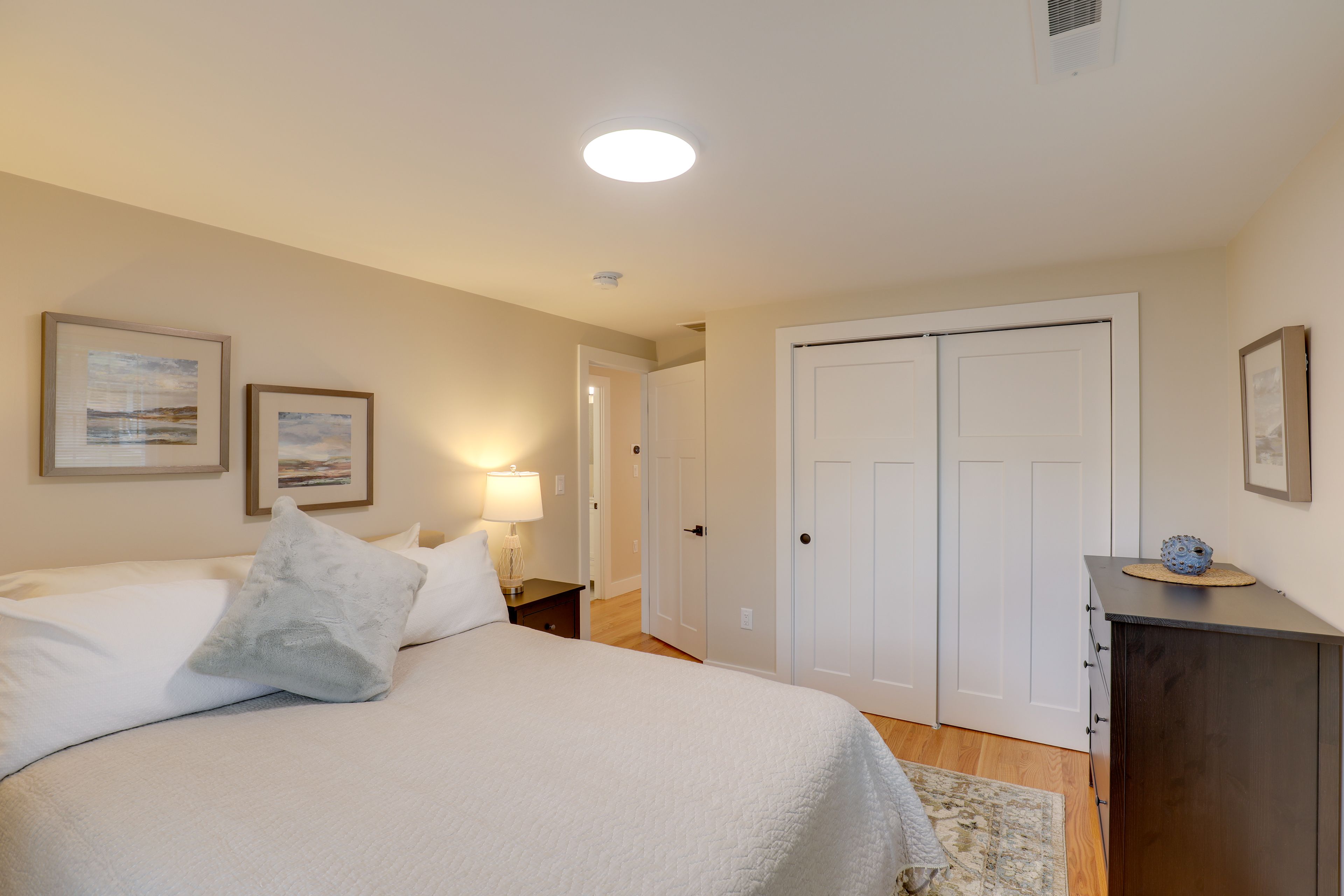 Bedroom 1 | 1st Floor | Queen Bed | Linens Provided