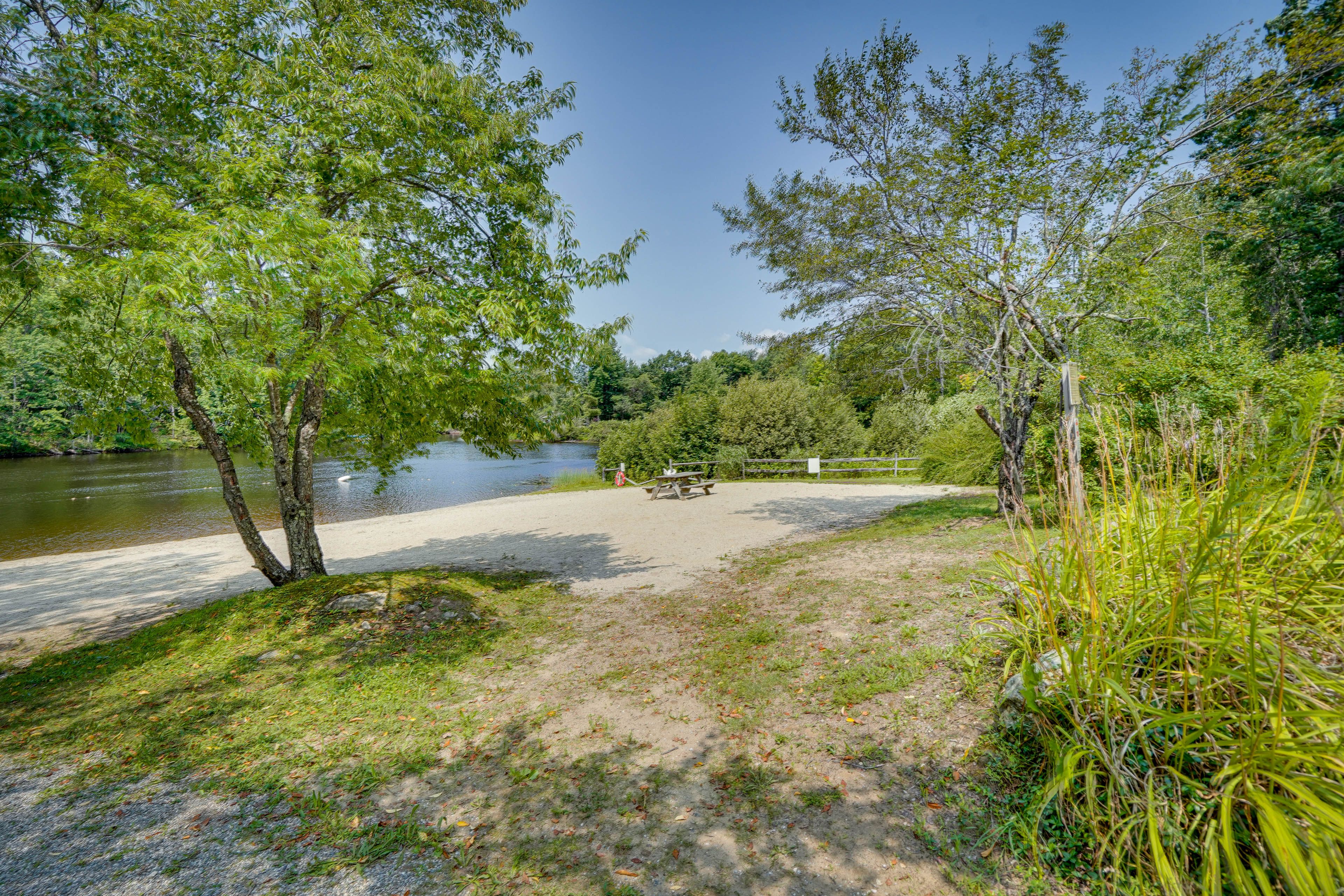 Lake Access