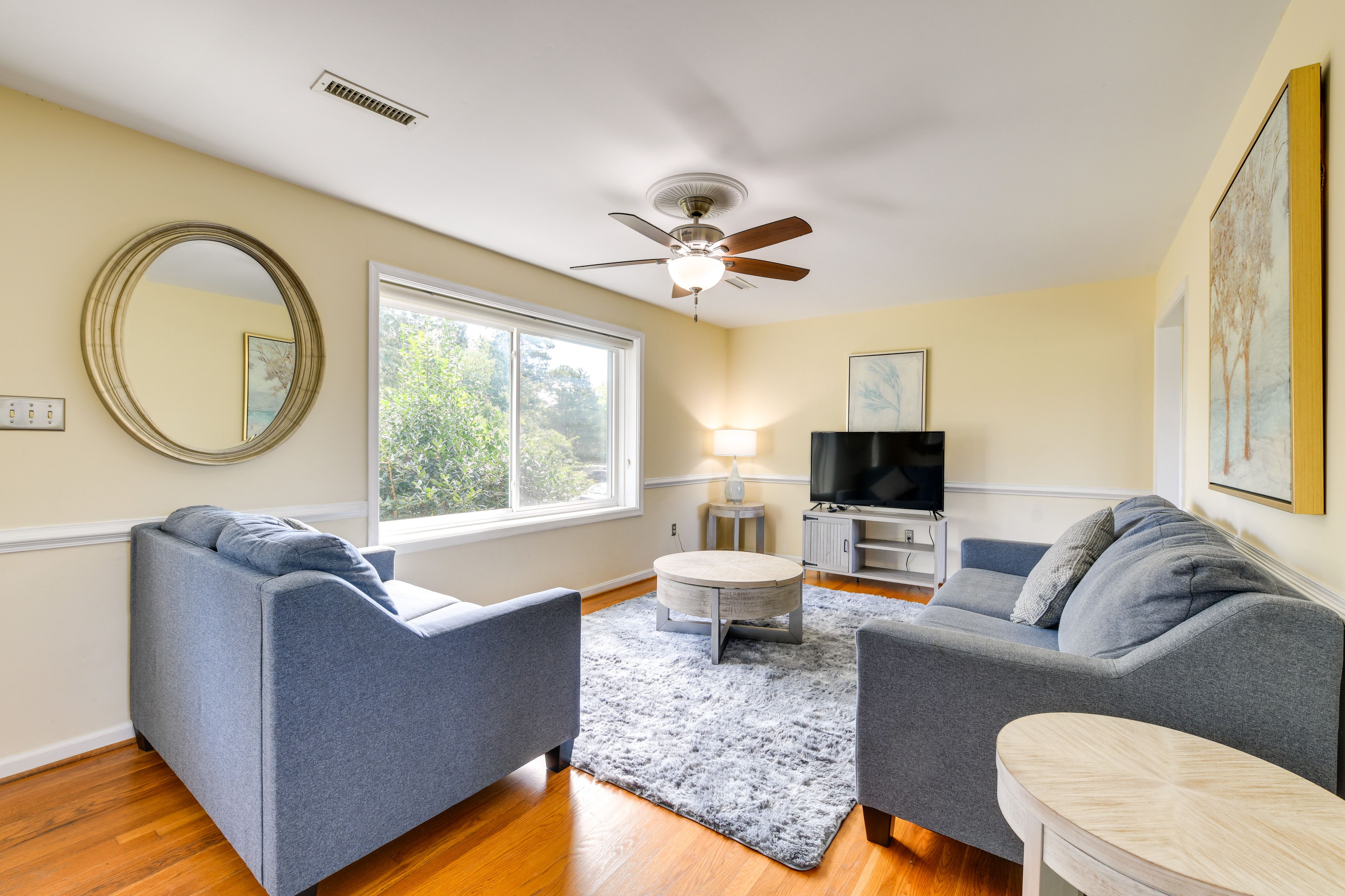 Mechanicsville Vacation Rental | 3BR | 2BA | Stairs Required | 1,300 Sq Ft