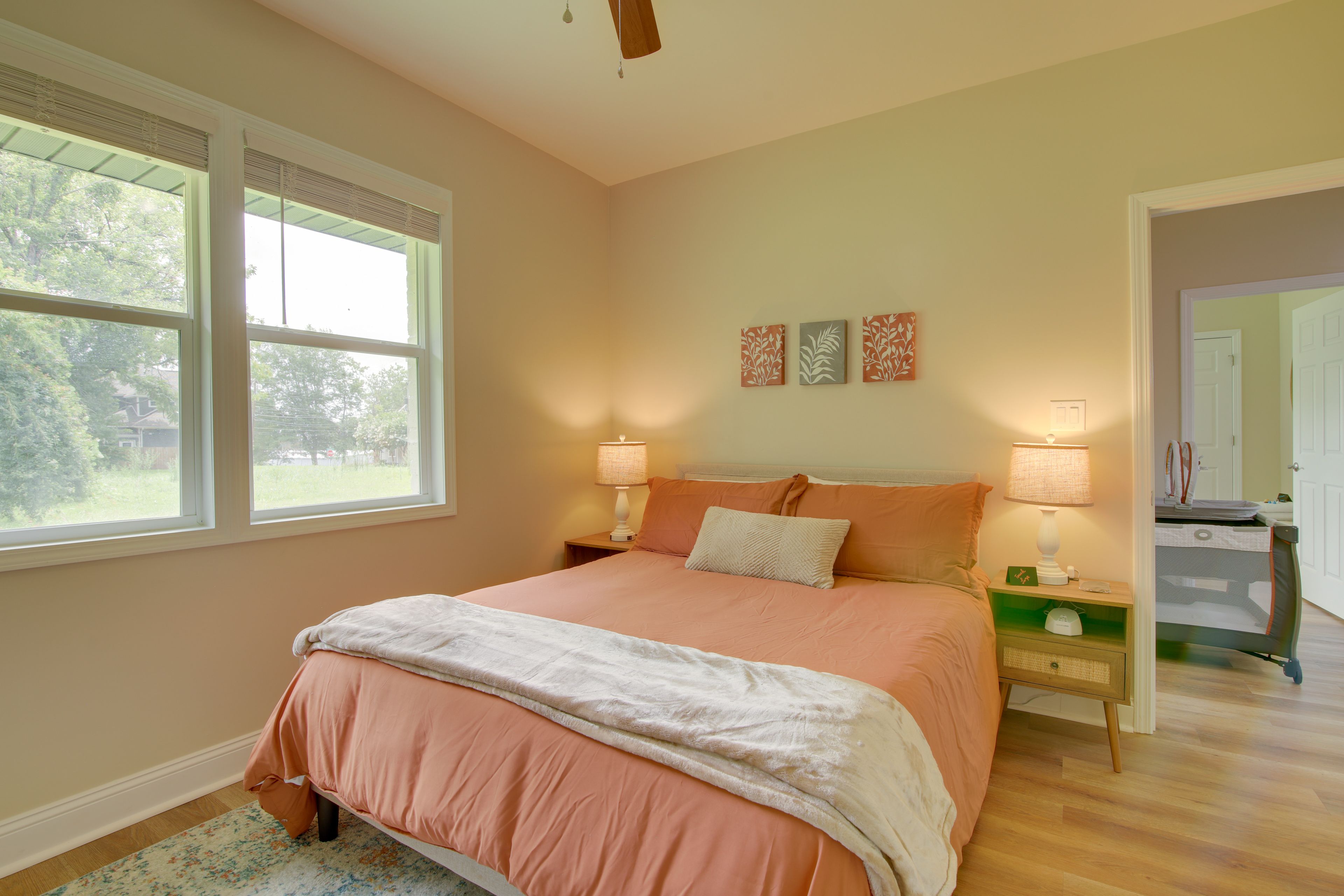 Bedroom 2 | Queen Bed | Smart TV w/ Cable