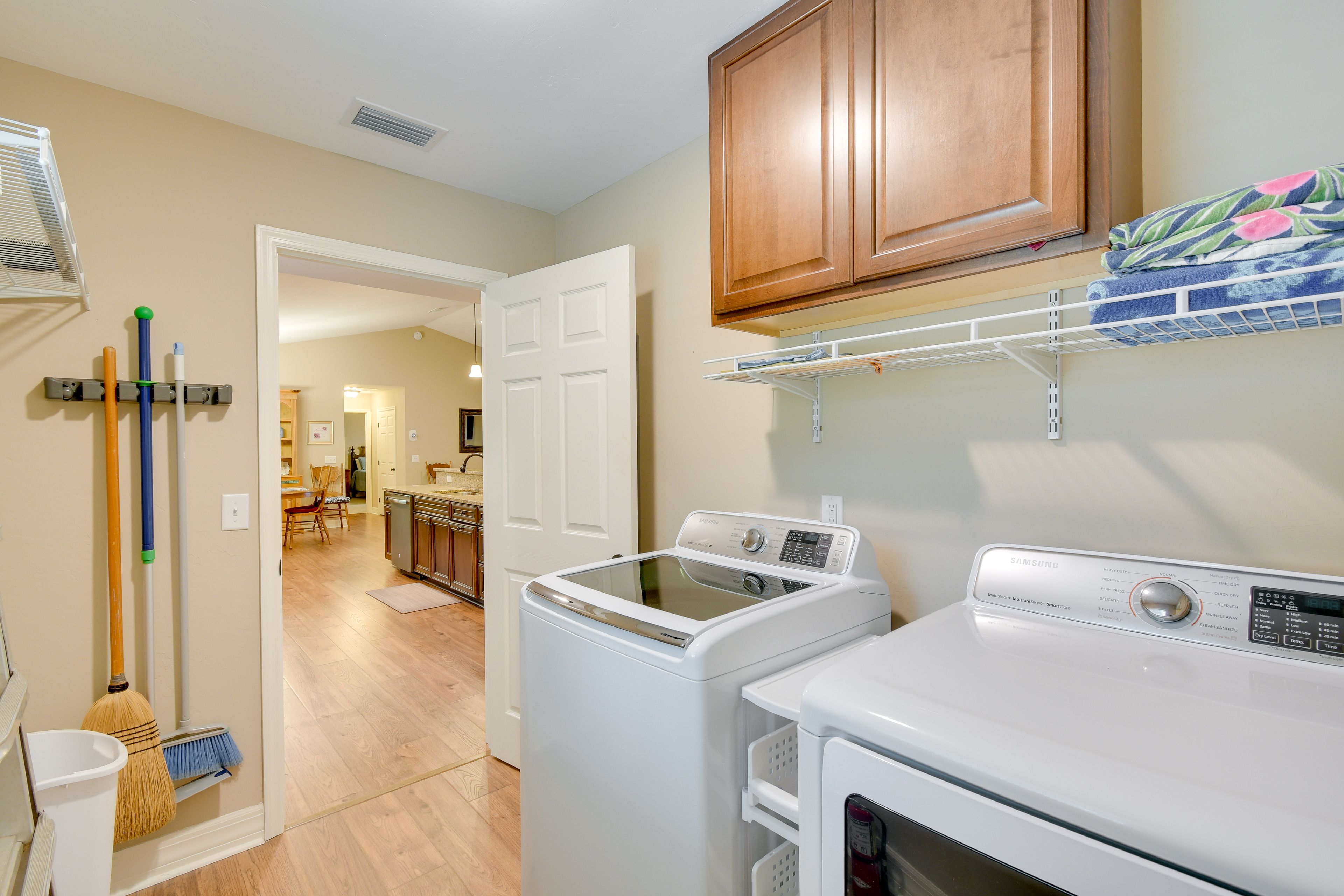 Laundry Area | Detergent Provided