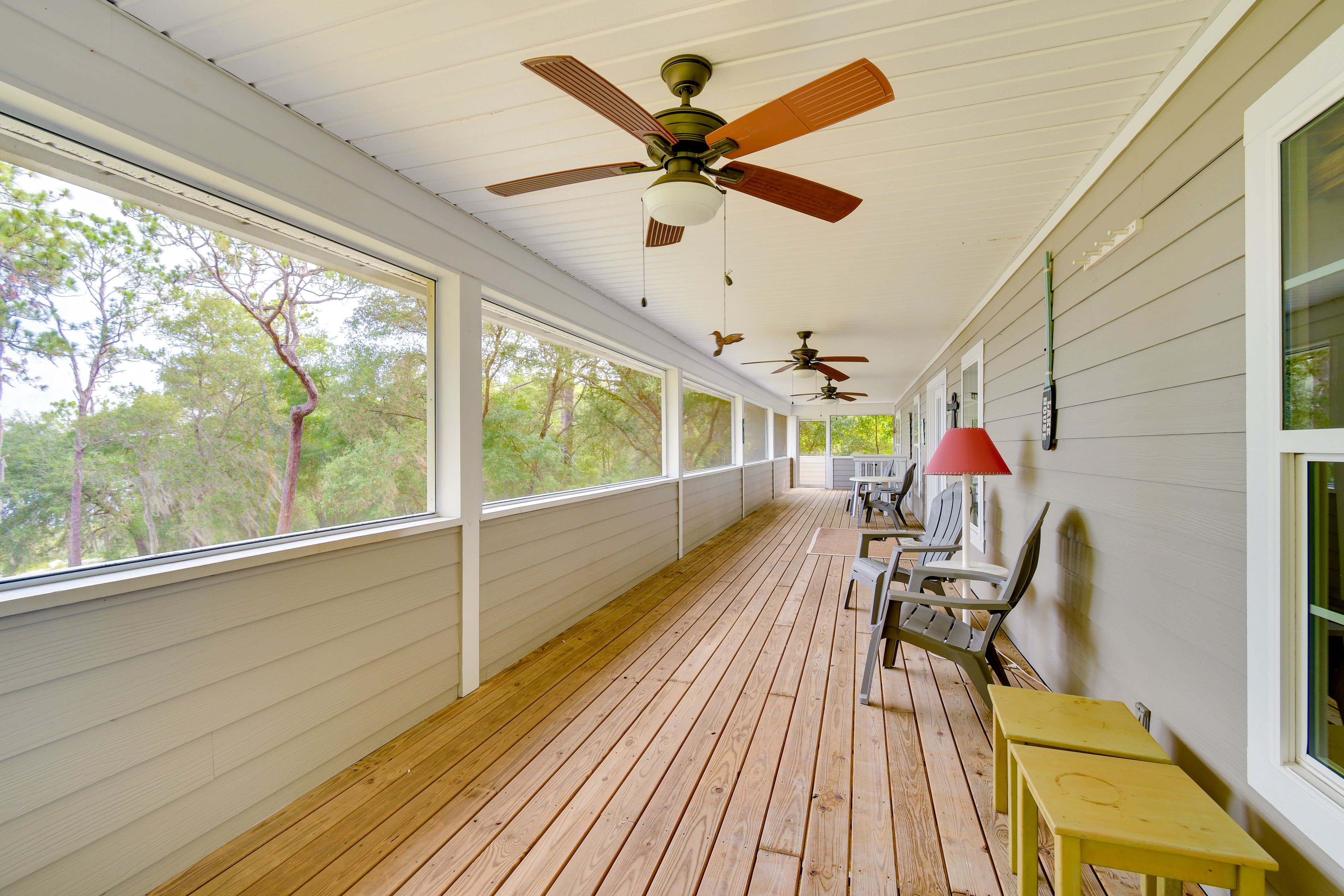 Screened-In Deck