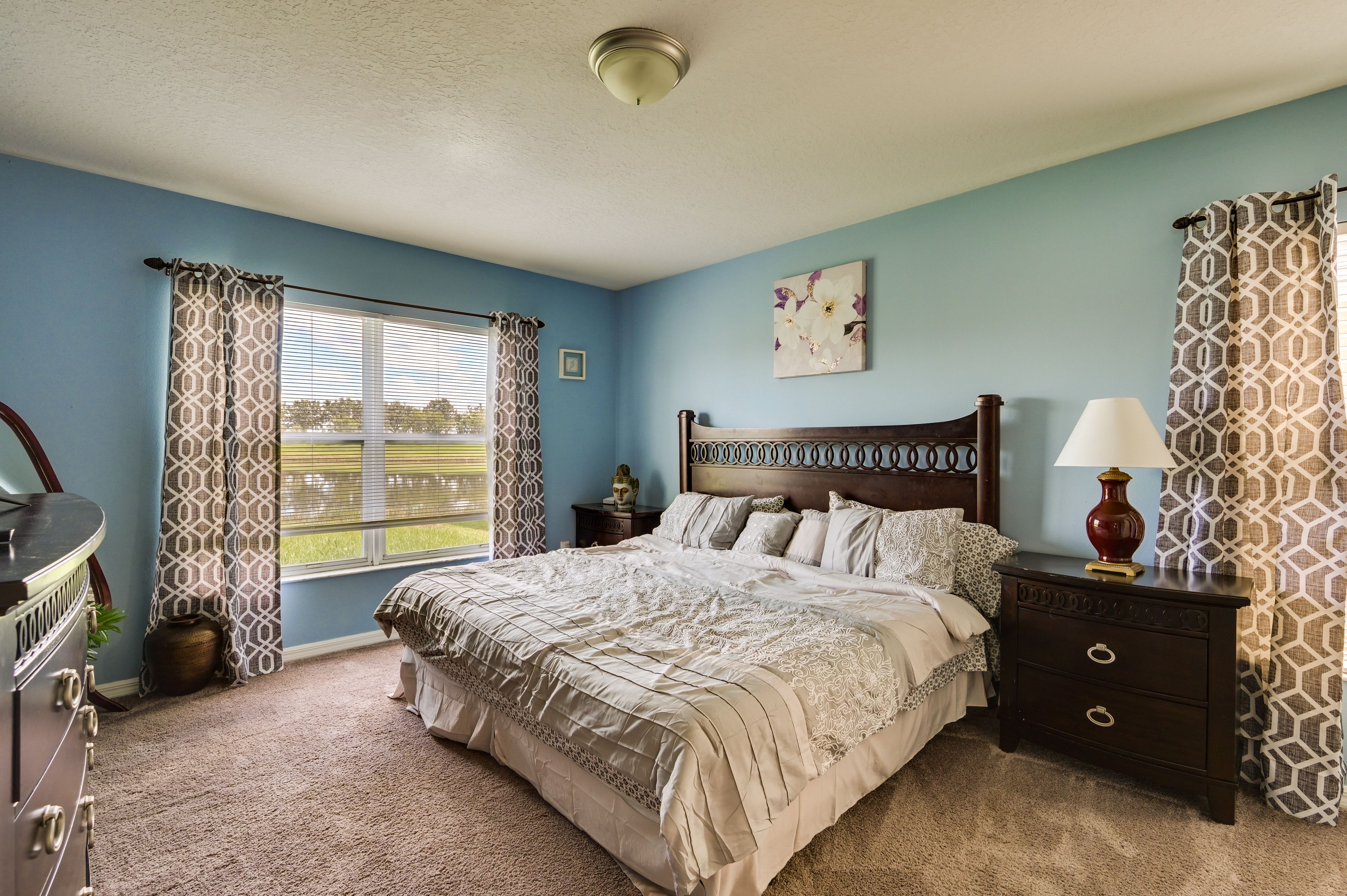 Bedroom 1 | King Bed | Linens Provided | 1st Floor
