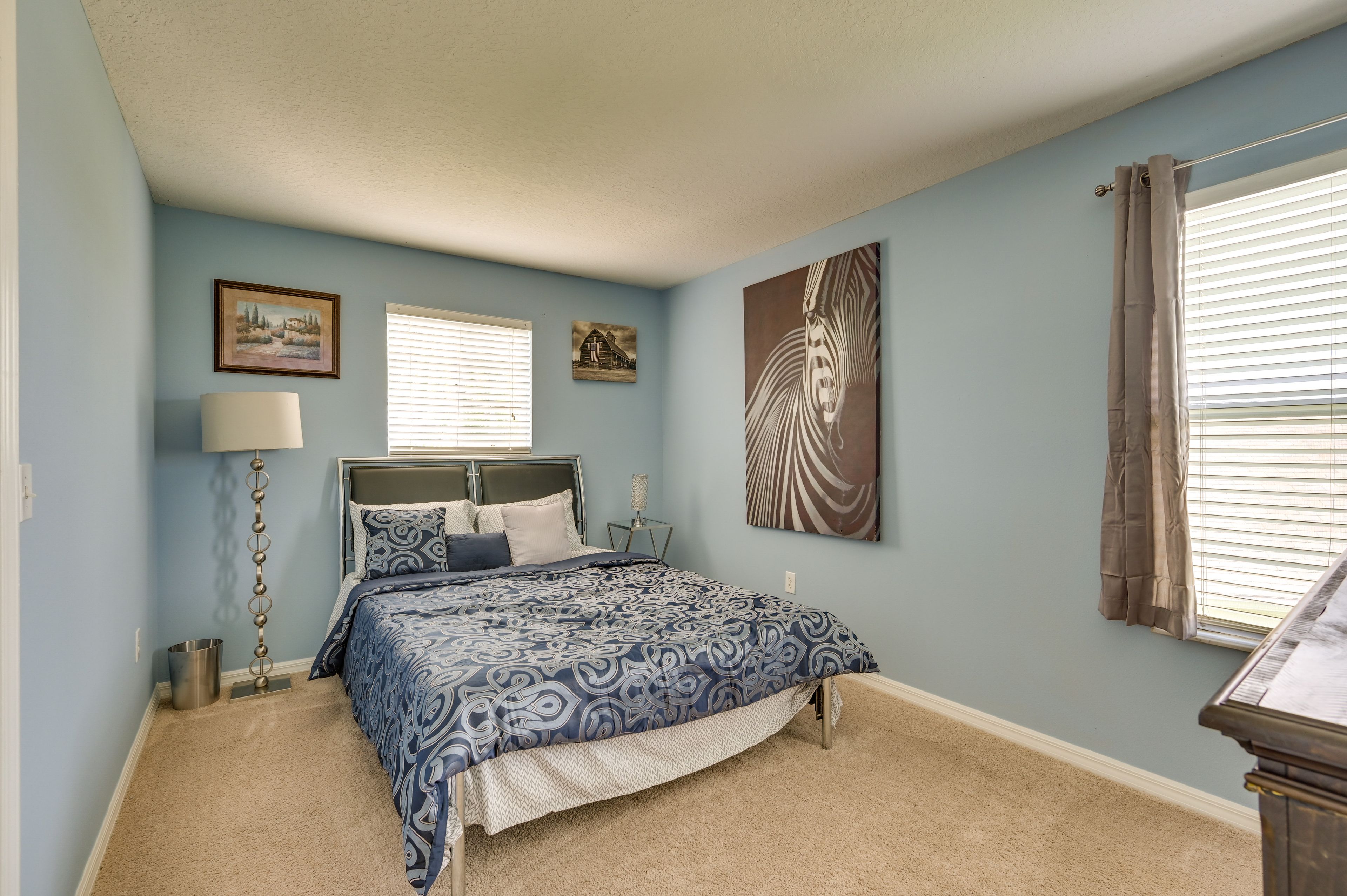 Bedroom 3 | Queen Bed