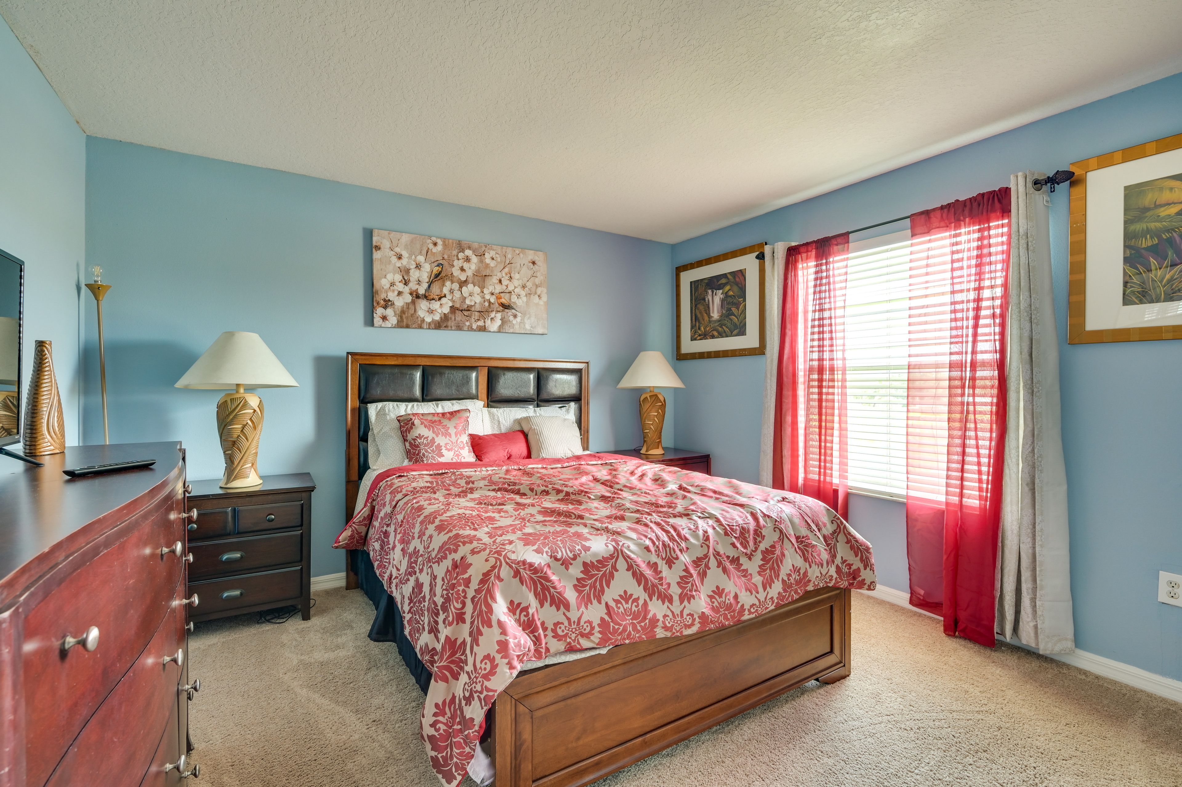 Bedroom 4 | Queen Bed