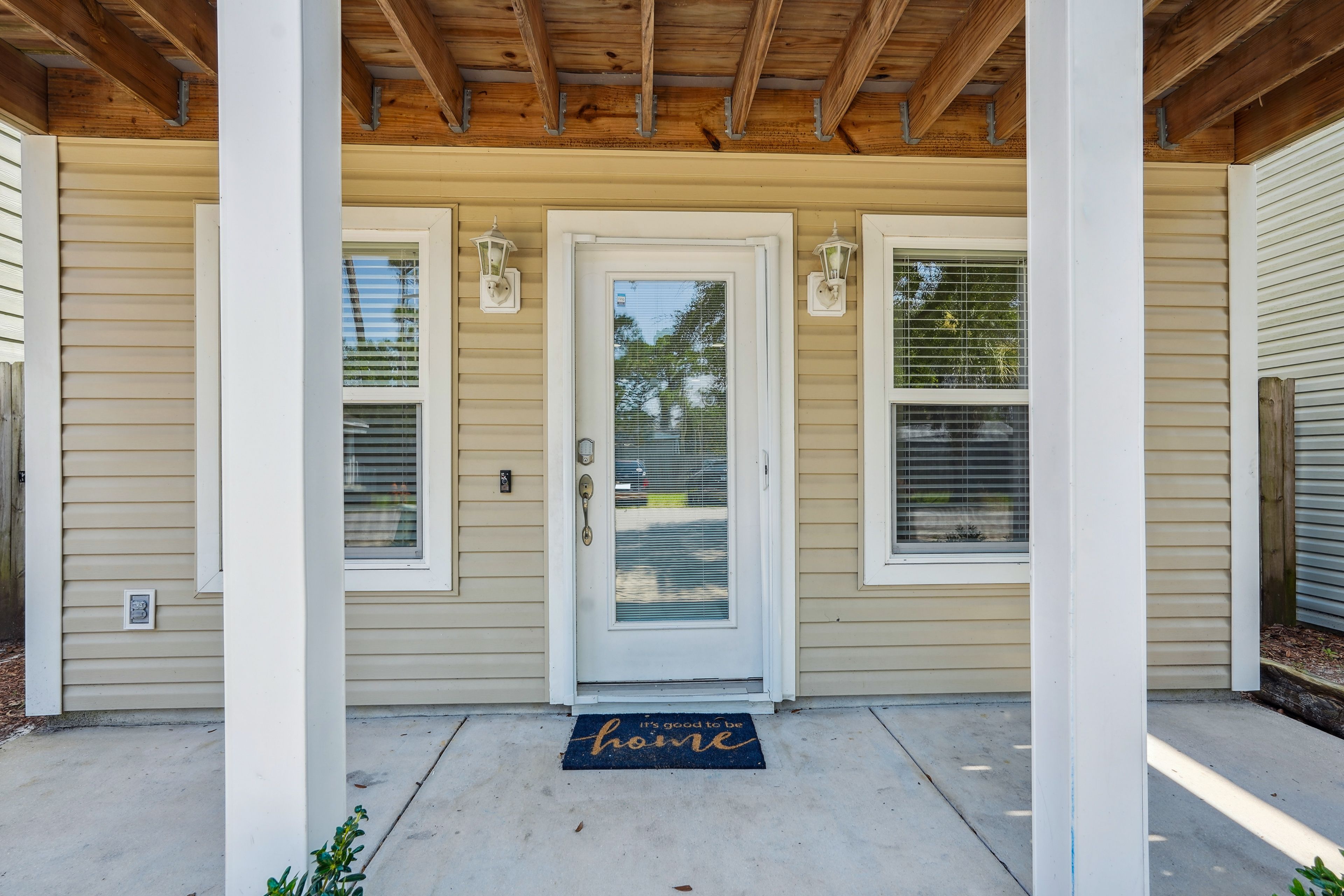 Property Exterior | Driveway (2 Vehicles) | Guest Parking (2 Vehicles)