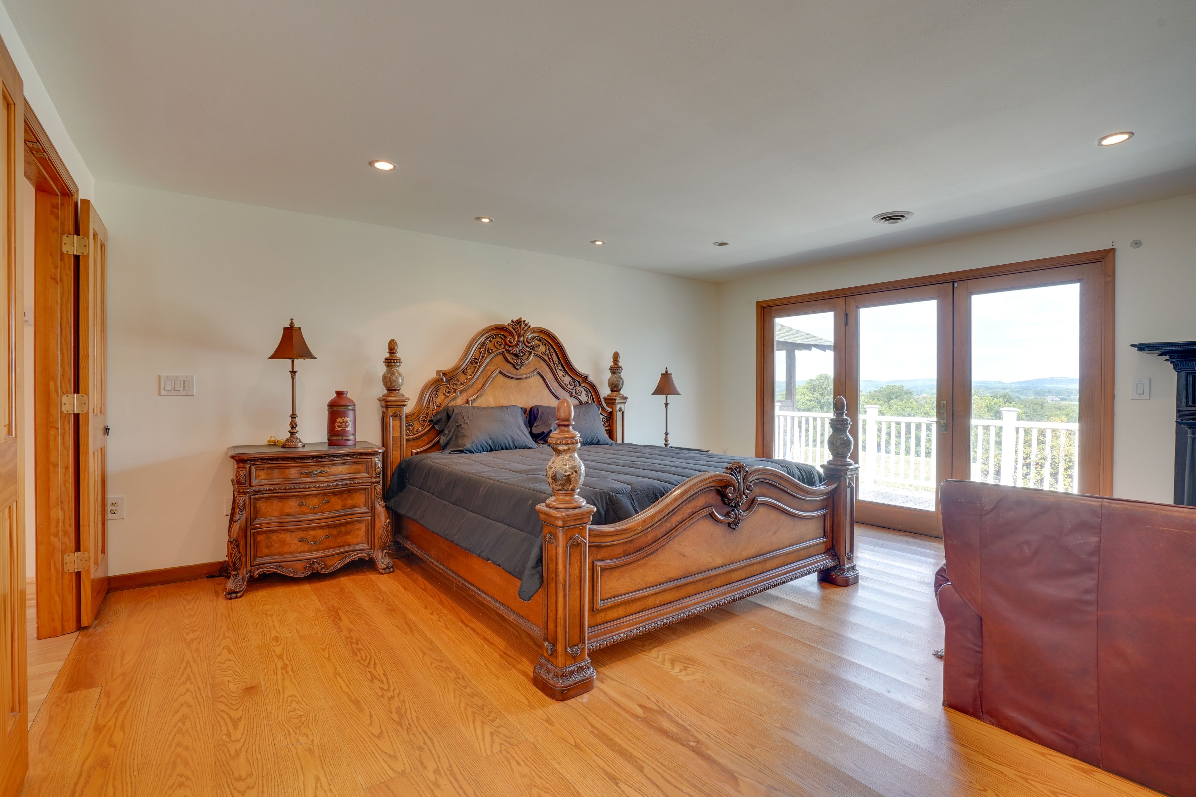 Bedroom 1 | King Bed | Linens Provided | Gas Fireplace | En-Suite Bathroom
