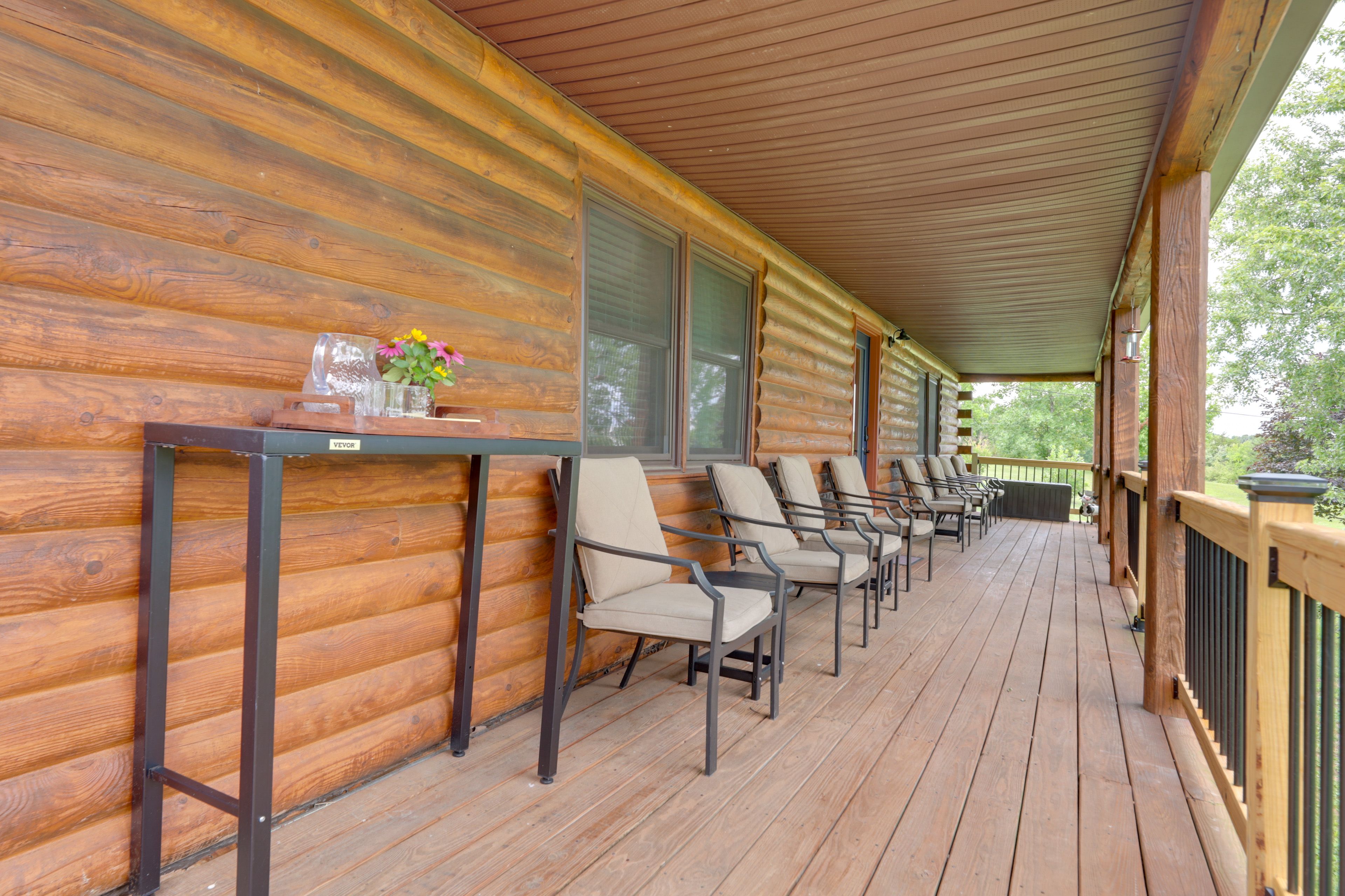 Furnished Deck