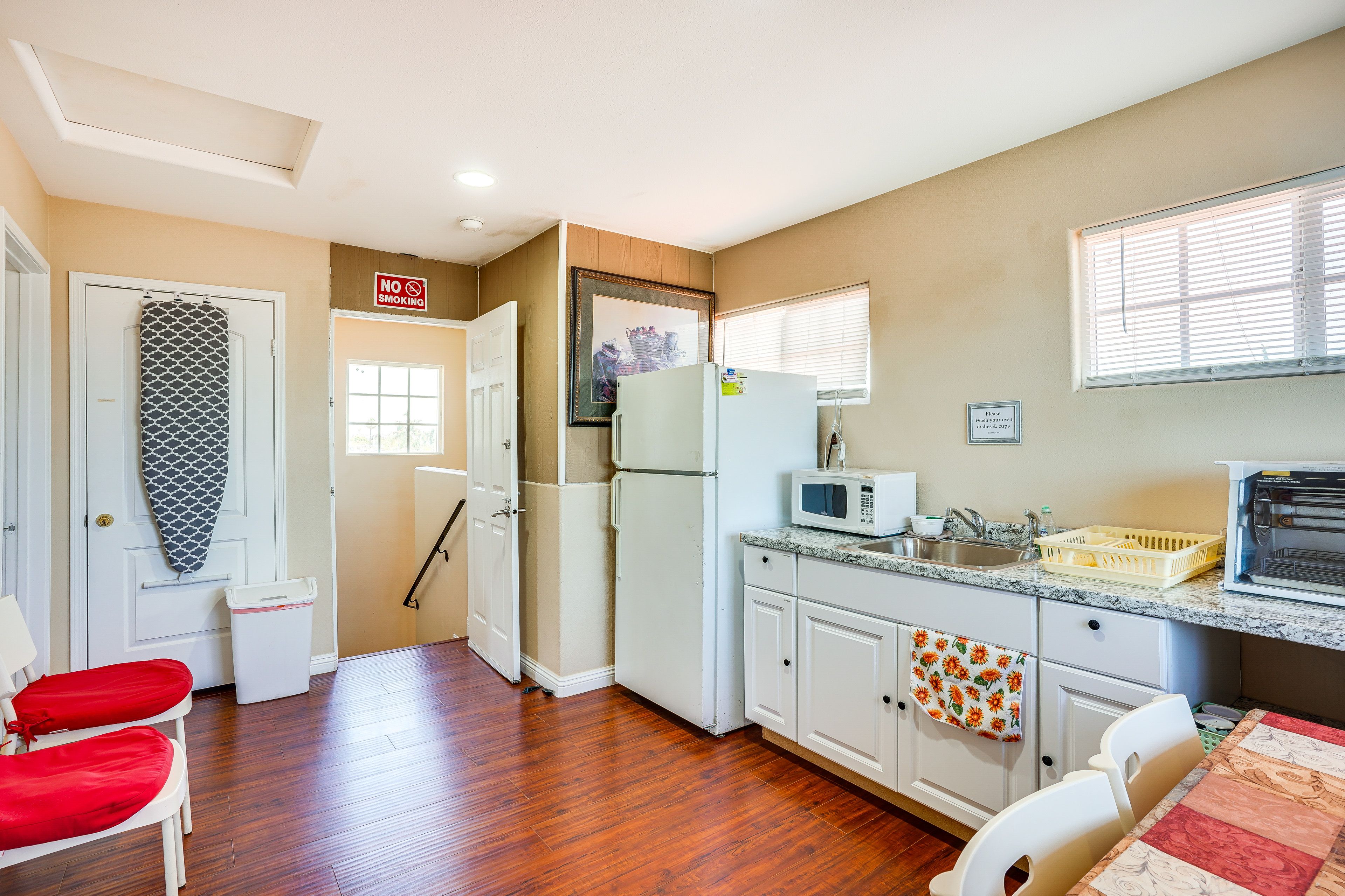 Kitchen | Coffee Maker | Toaster