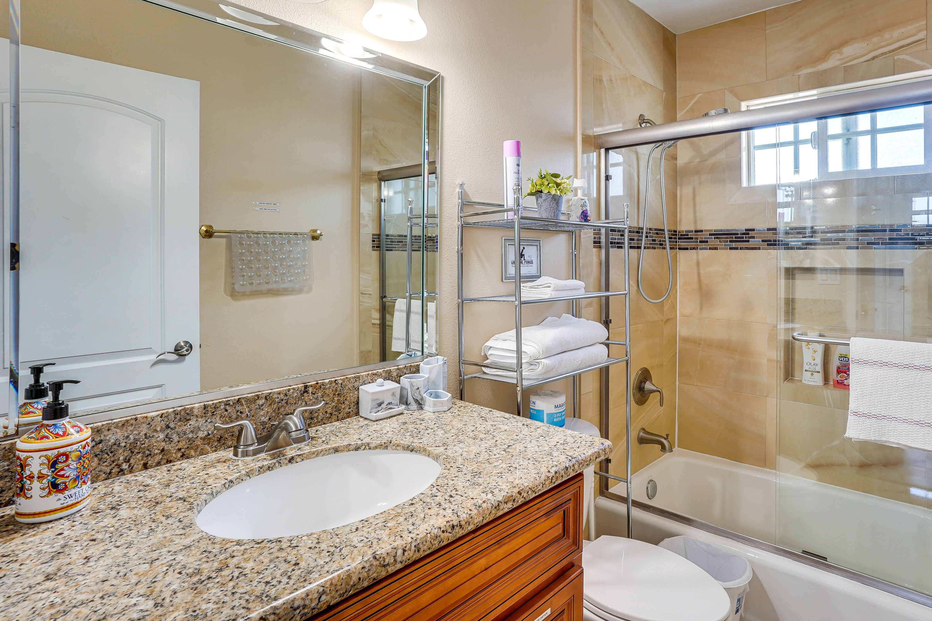 En-Suite Bathroom
