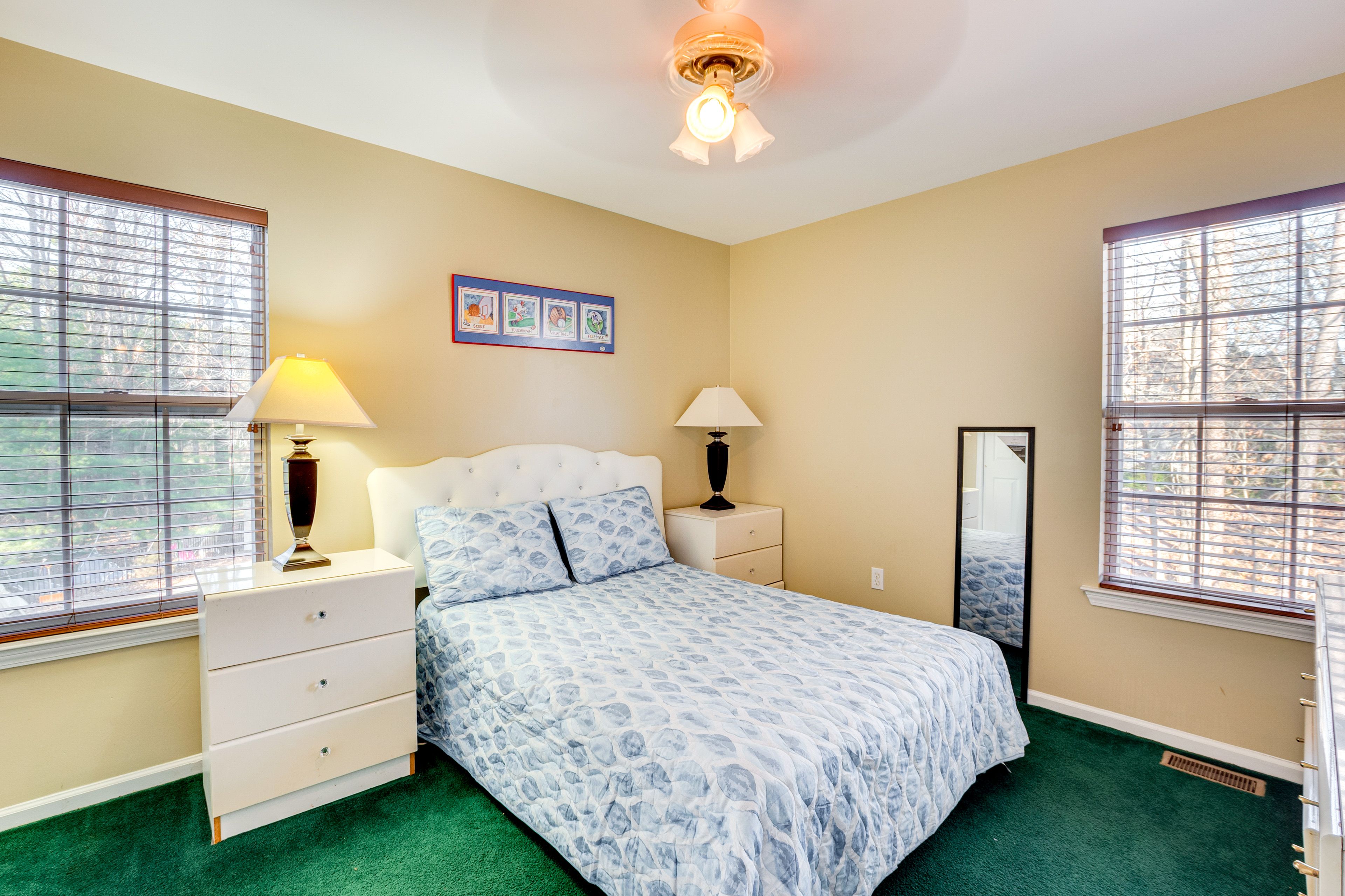 Bedroom 3 | Queen Bed | 2nd Floor