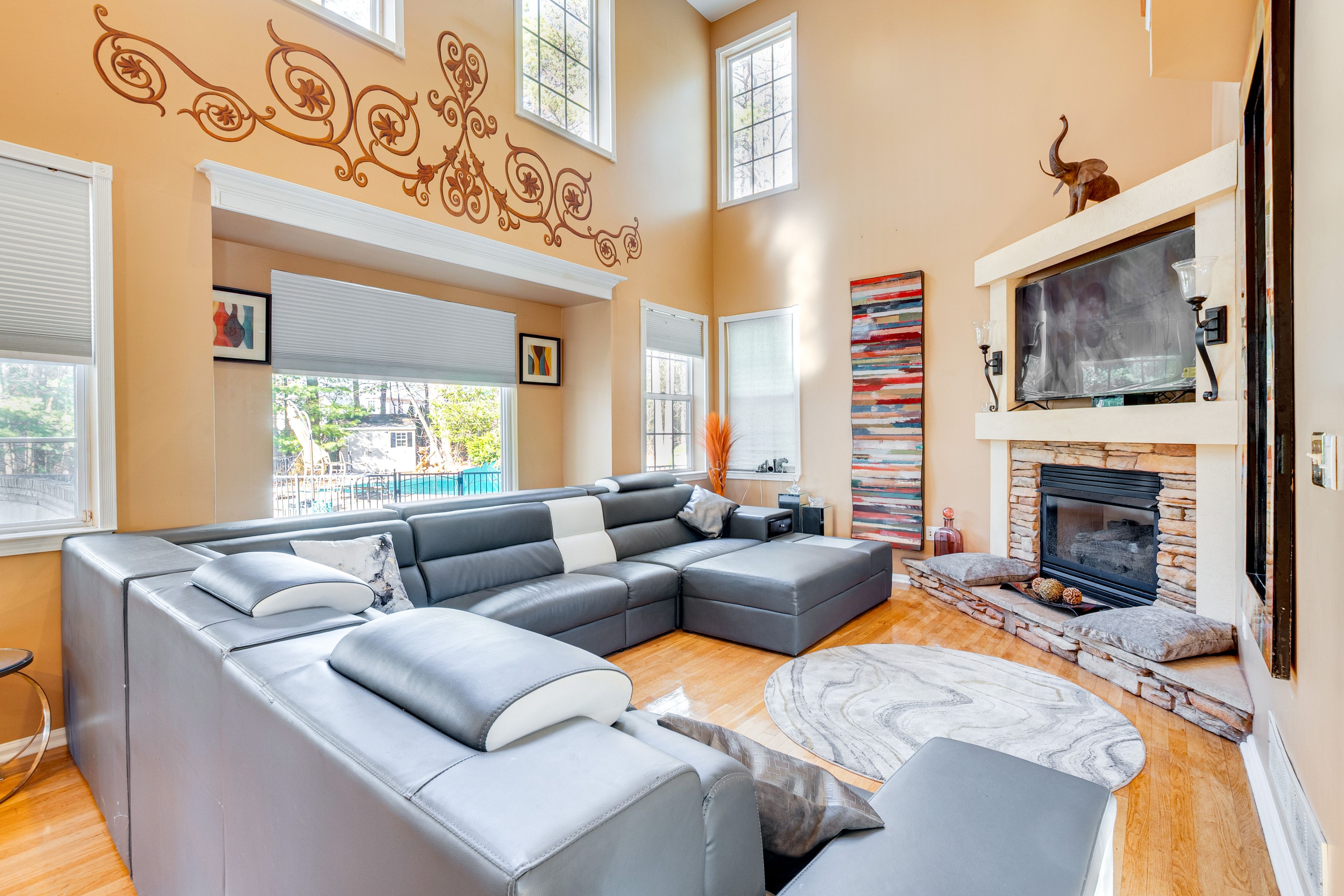 Jackson Township Home | 4BR | 3.5BA | 3,000 Sq Ft | Steps to Enter