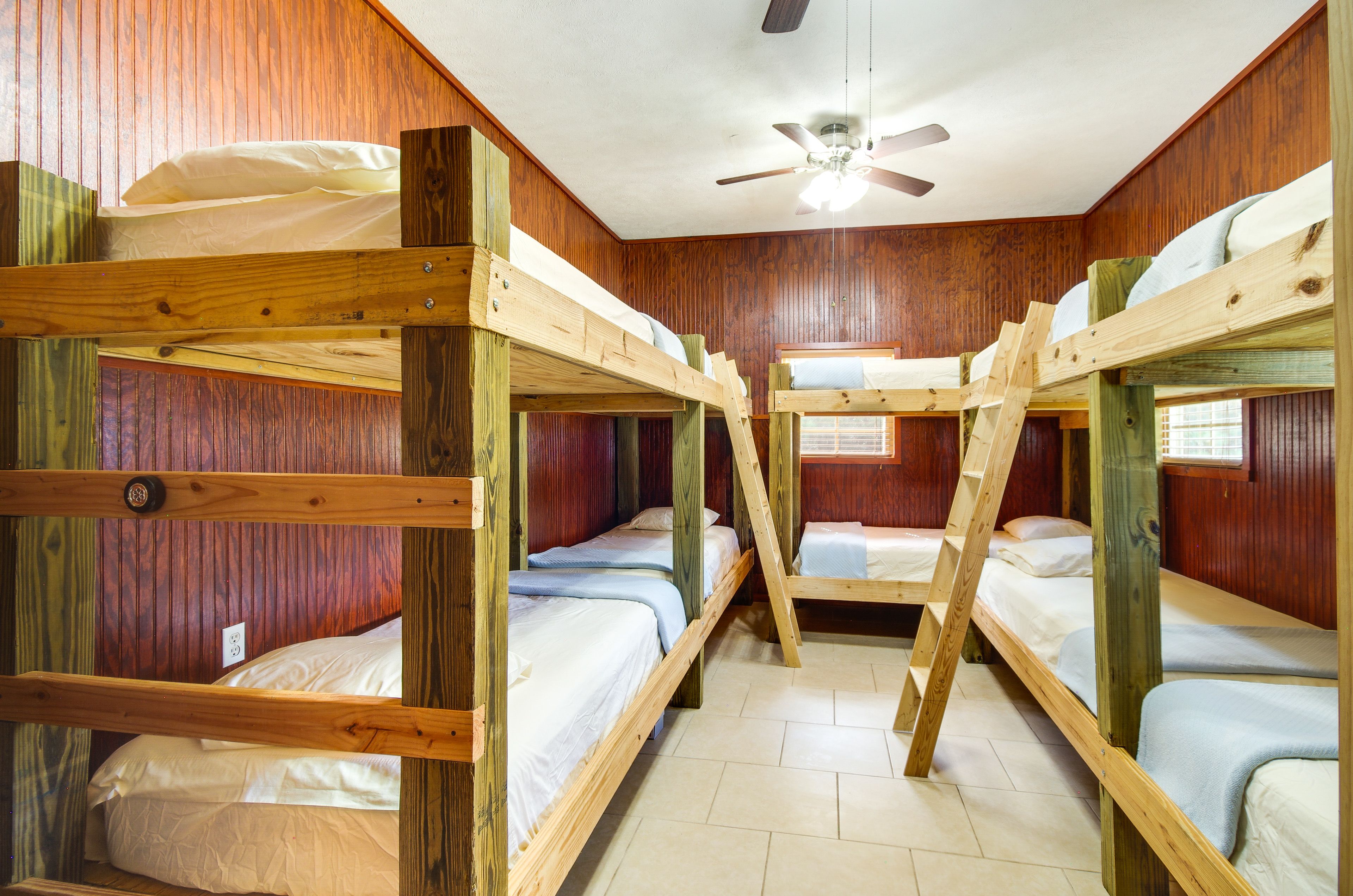 Bedroom 2 | 4 Twin Bunk Beds
