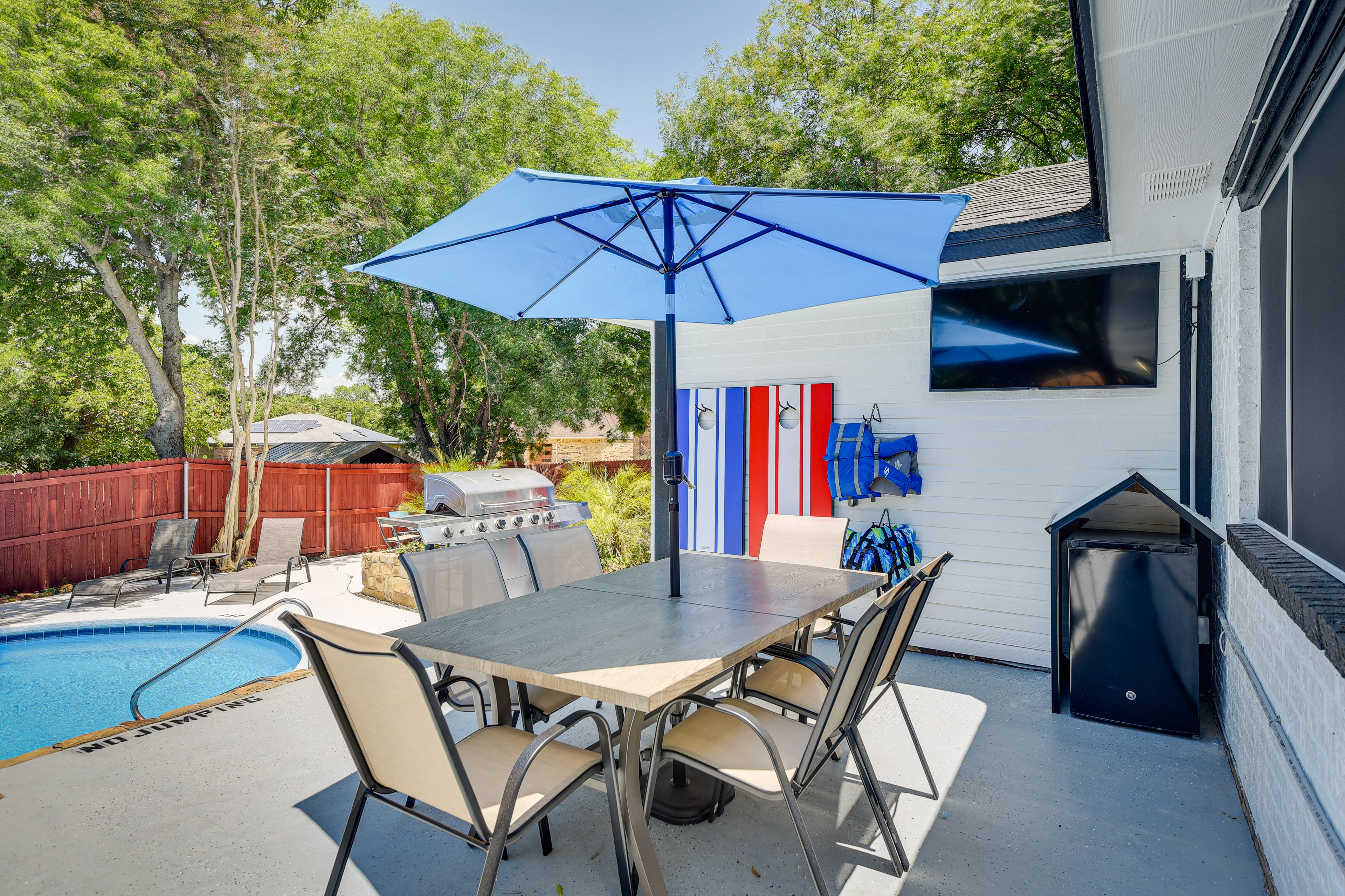 Backyard | Pool | Gas Grill