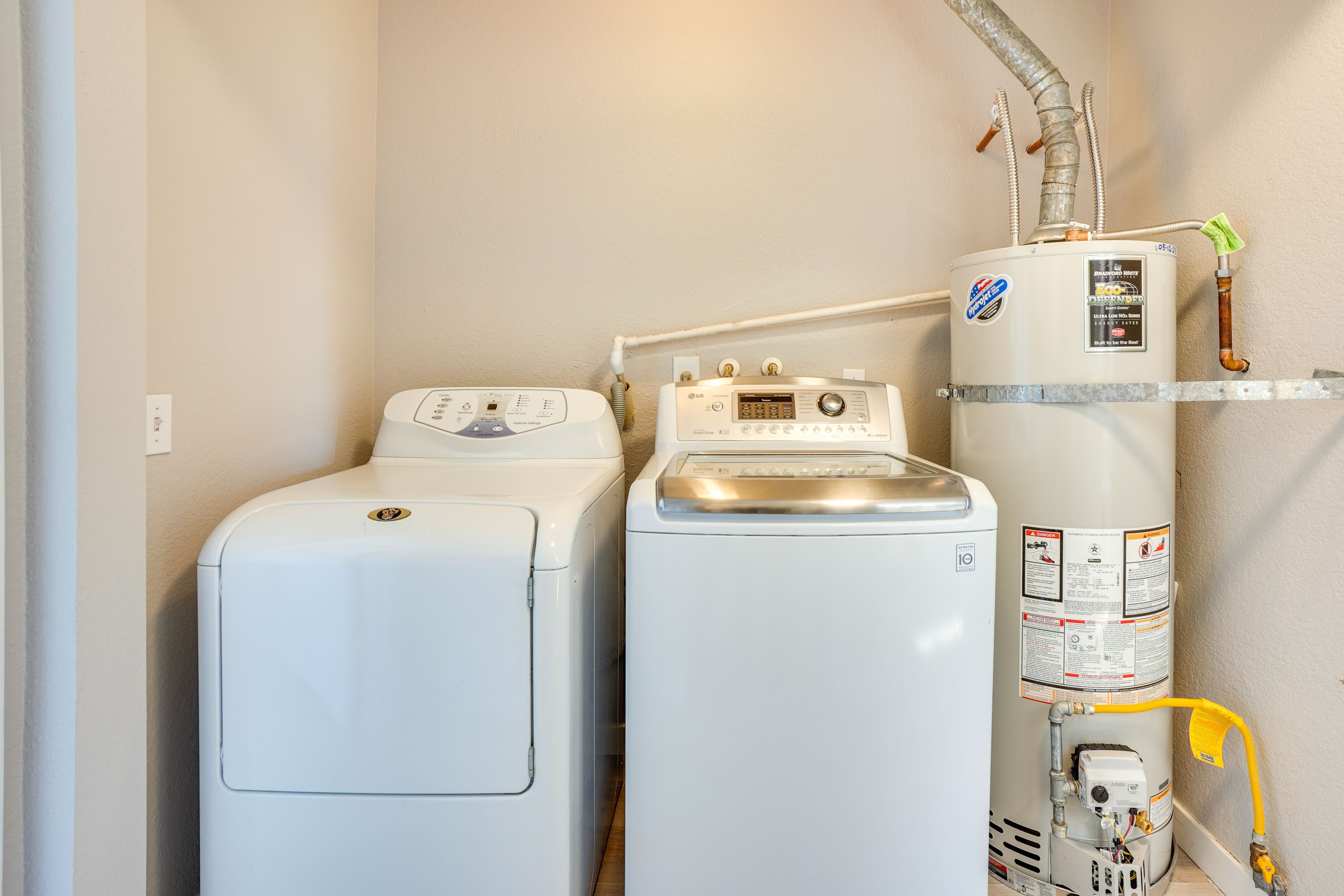 Washer & Dryer