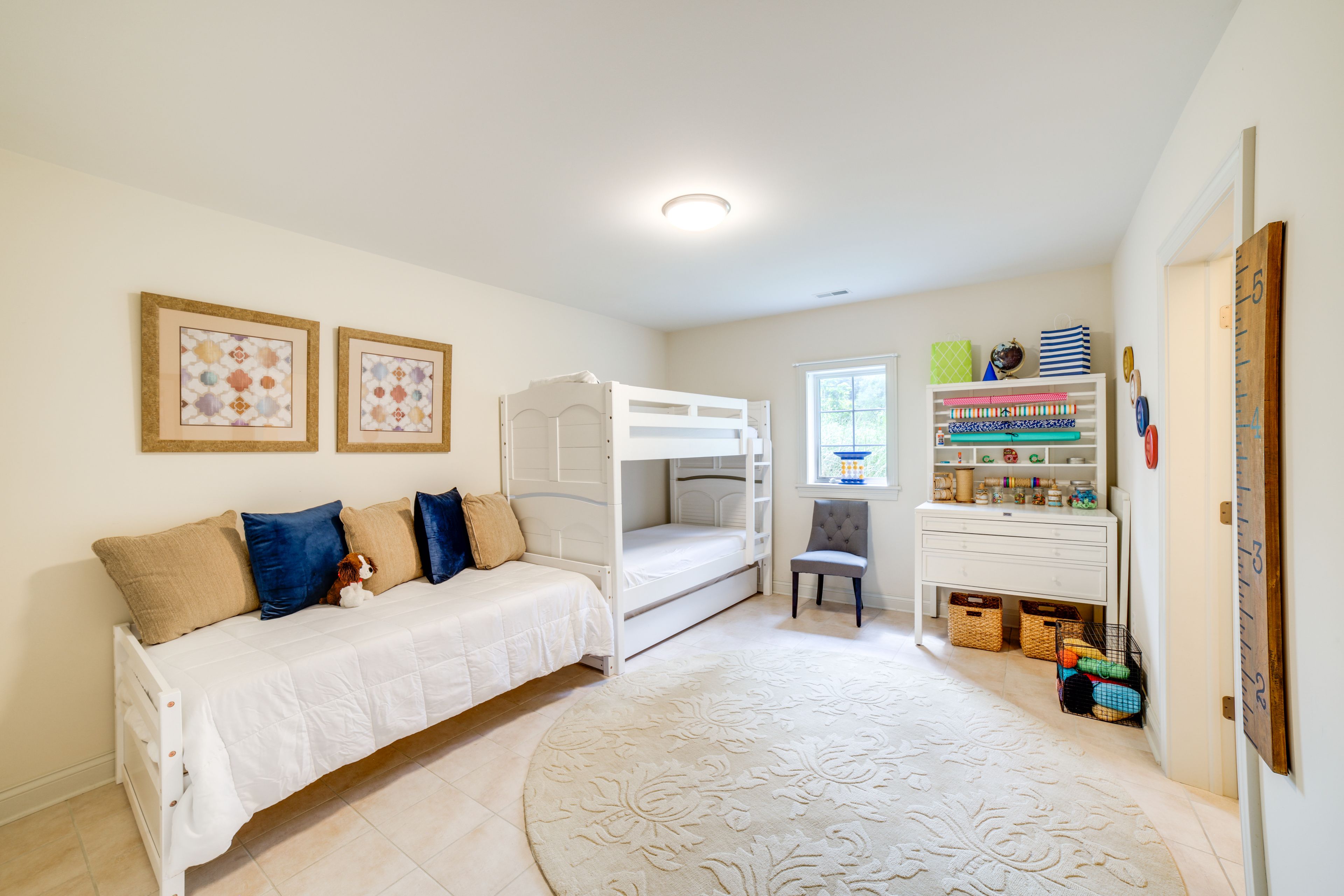 Bedroom 2 | Twin Daybed | Twin Bunk Bed w/ Twin Trundle | En-Suite Bathroom