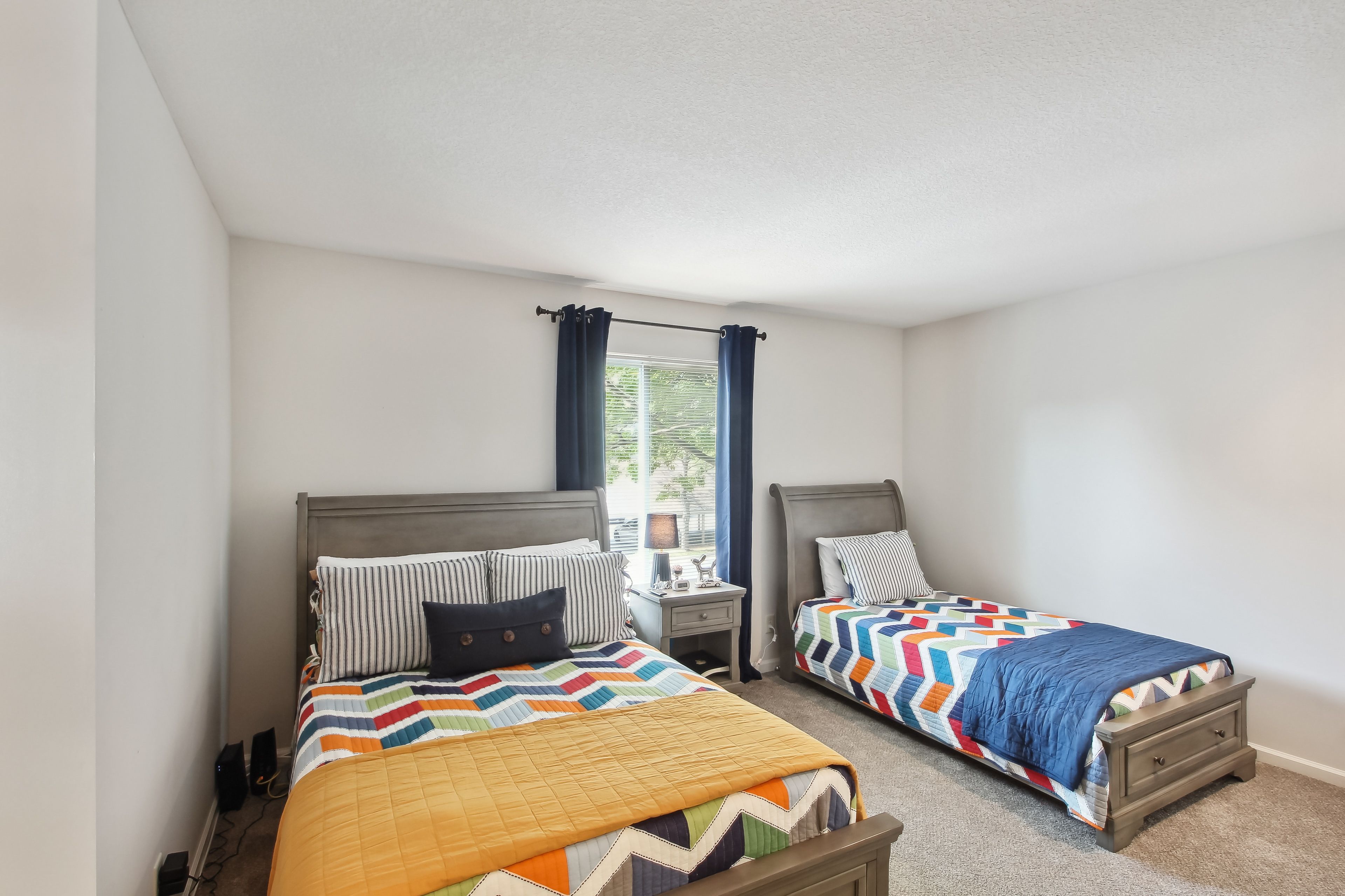 Bedroom 2 | Full Bed | Twin Bed