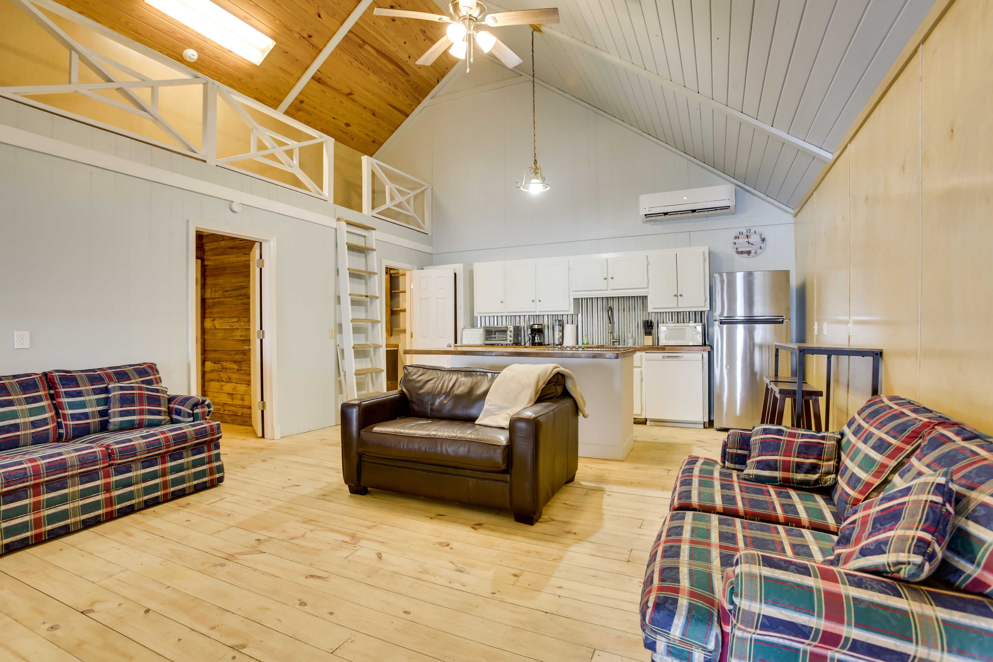 Living Room | Full Sleeper Sofa | Central A/C
